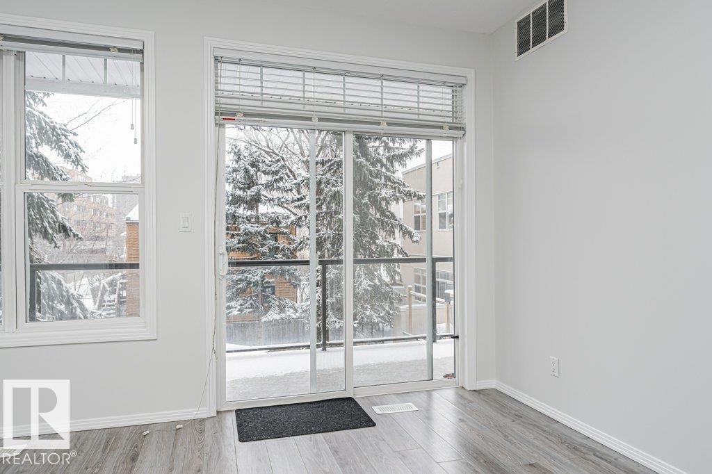 Photo 26 at 211 - 9828 112 Street NW, Wîhkwêntôwin, Edmonton