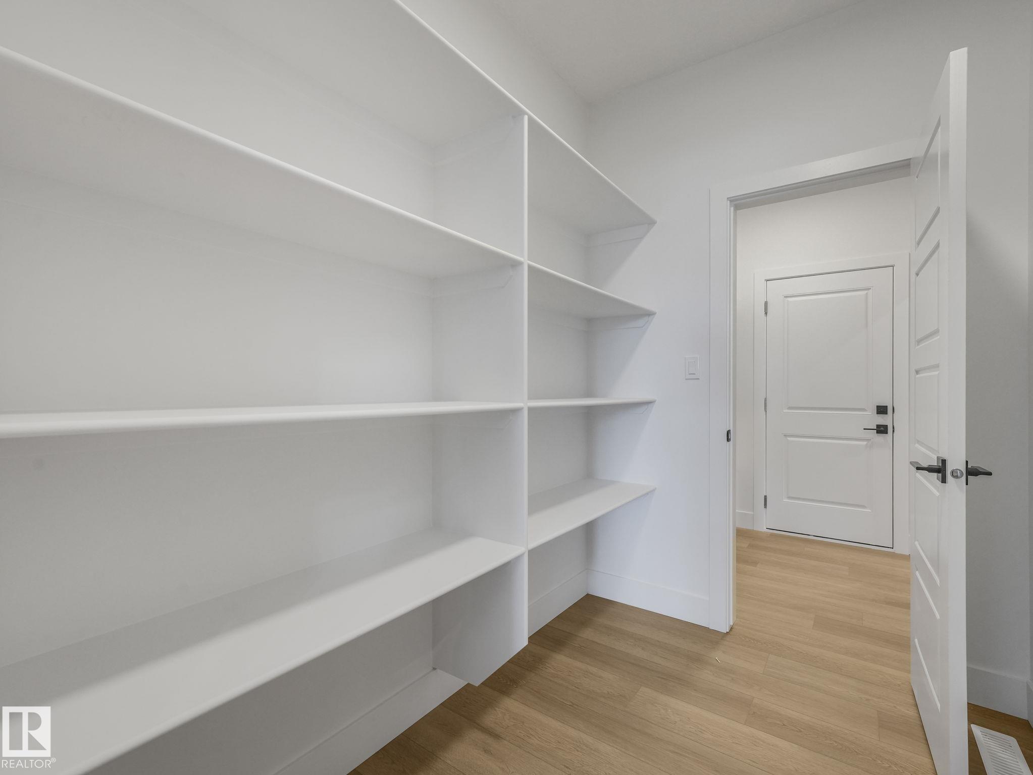 Photo 12 at 75 Meadowgrove Lane, McLaughlin, Spruce Grove