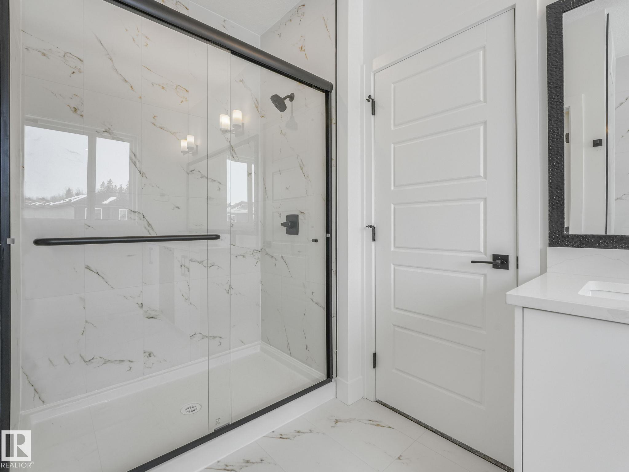 Photo 35 at 75 Meadowgrove Lane, McLaughlin, Spruce Grove