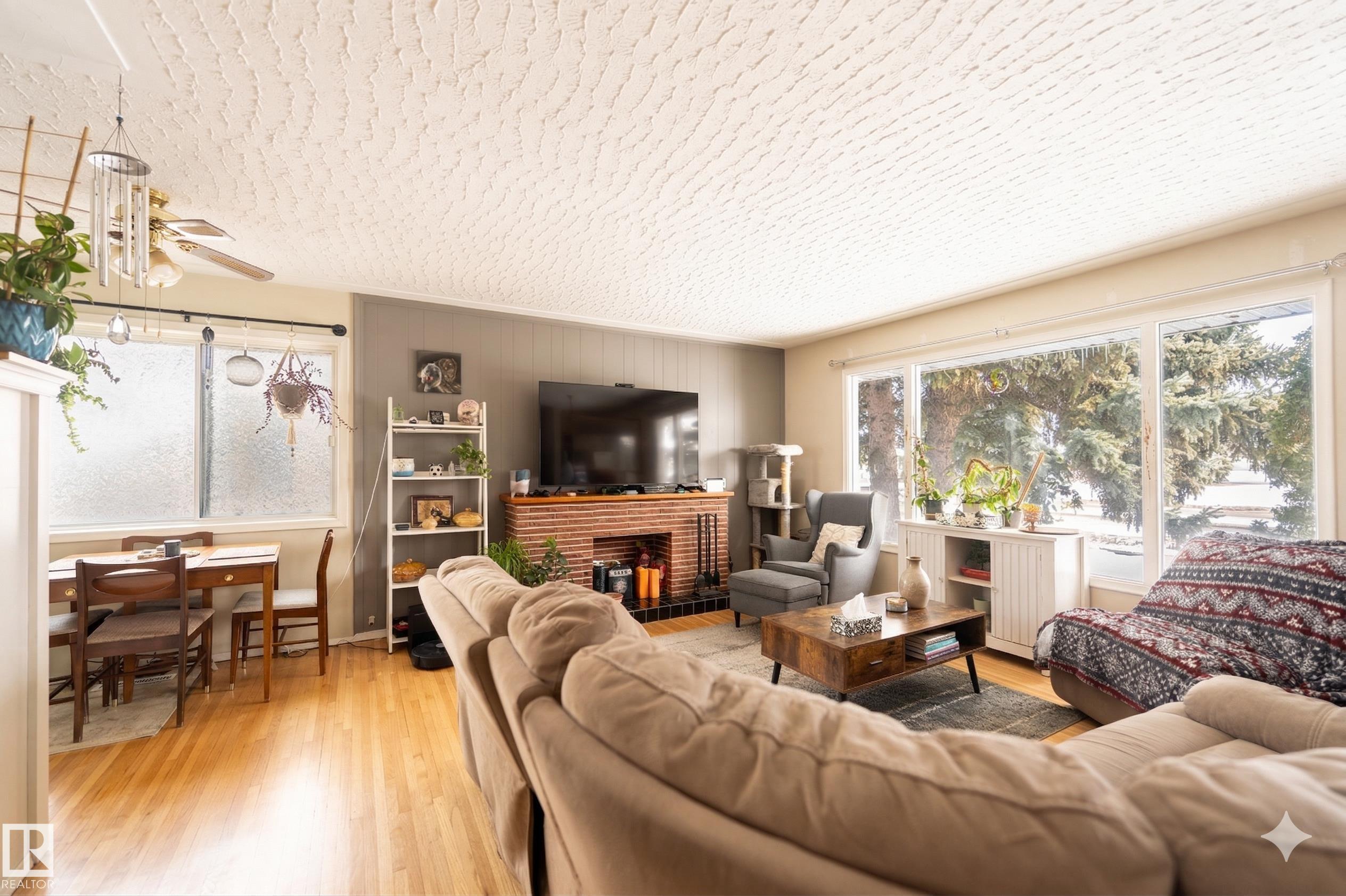 13524 113a Street NW, Kensington, Edmonton