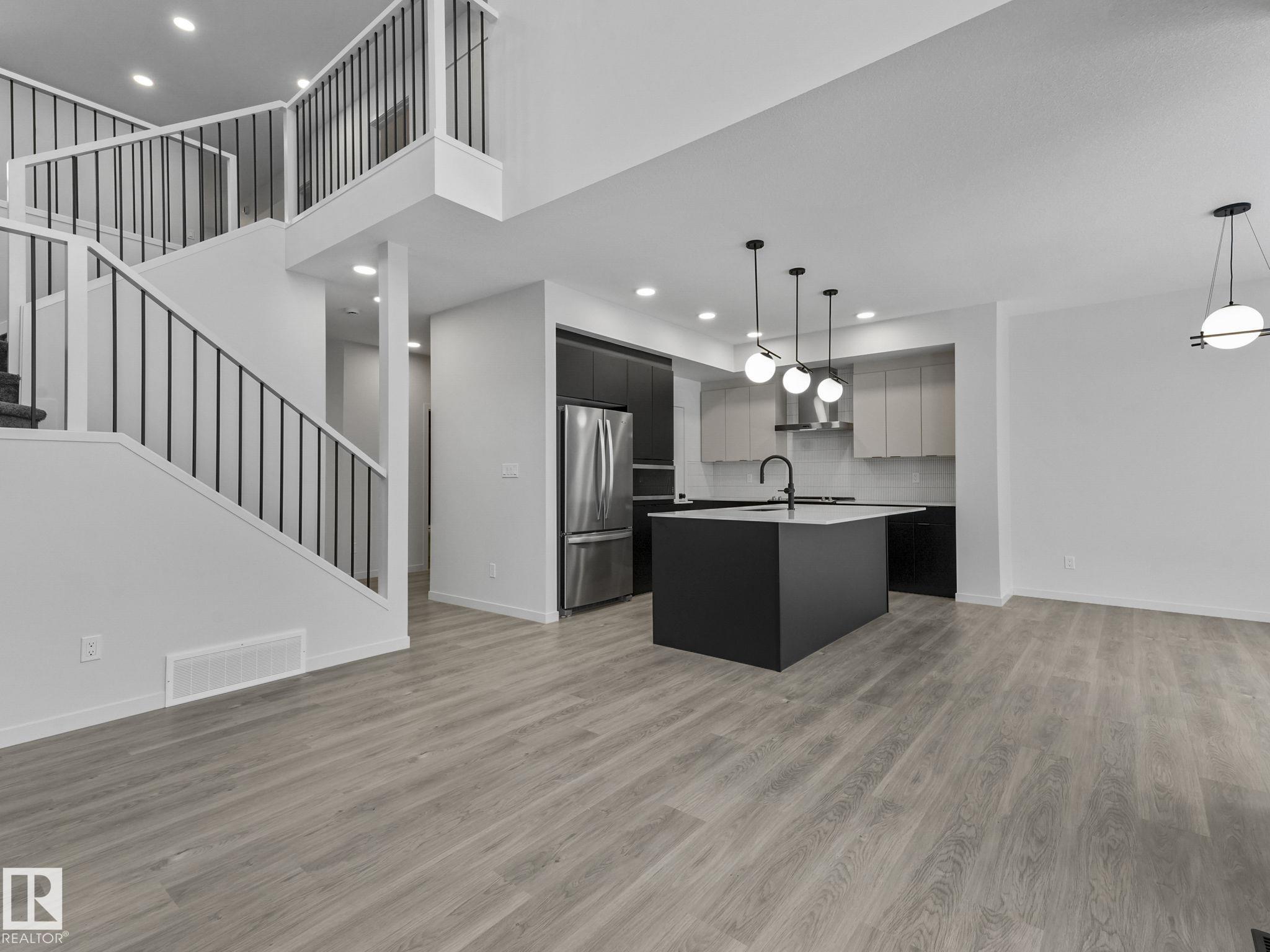 Photo 9 at 2203 158 Street SW, Glenridding Ravine, Edmonton