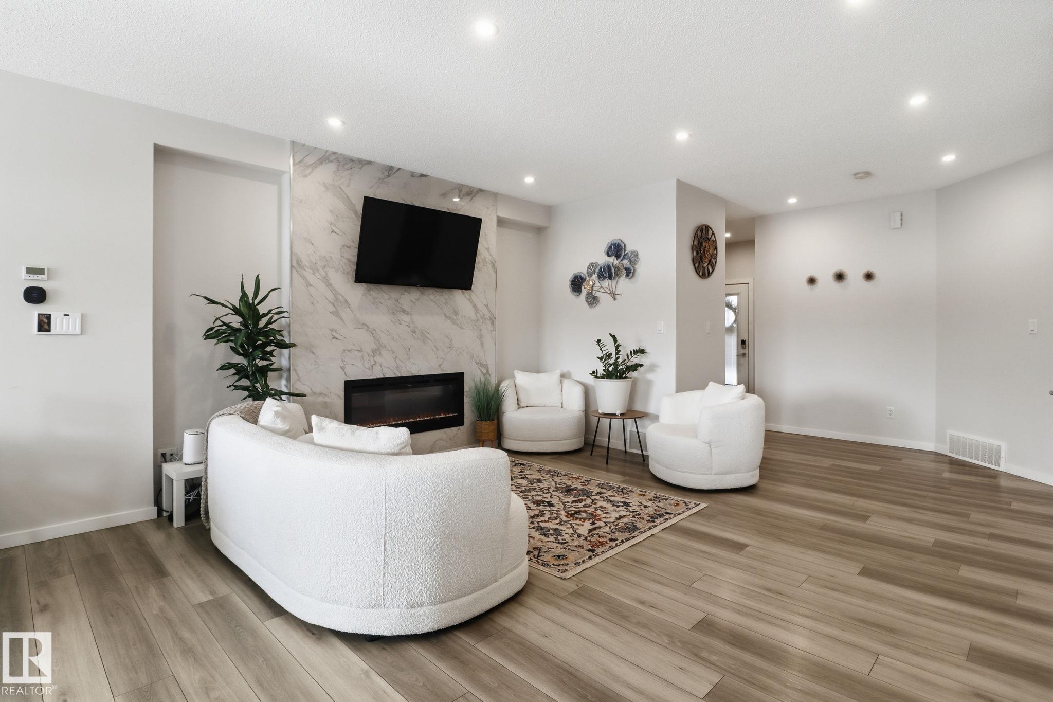 Photo 7 at 10 Prospect Place, Prescott, Spruce Grove