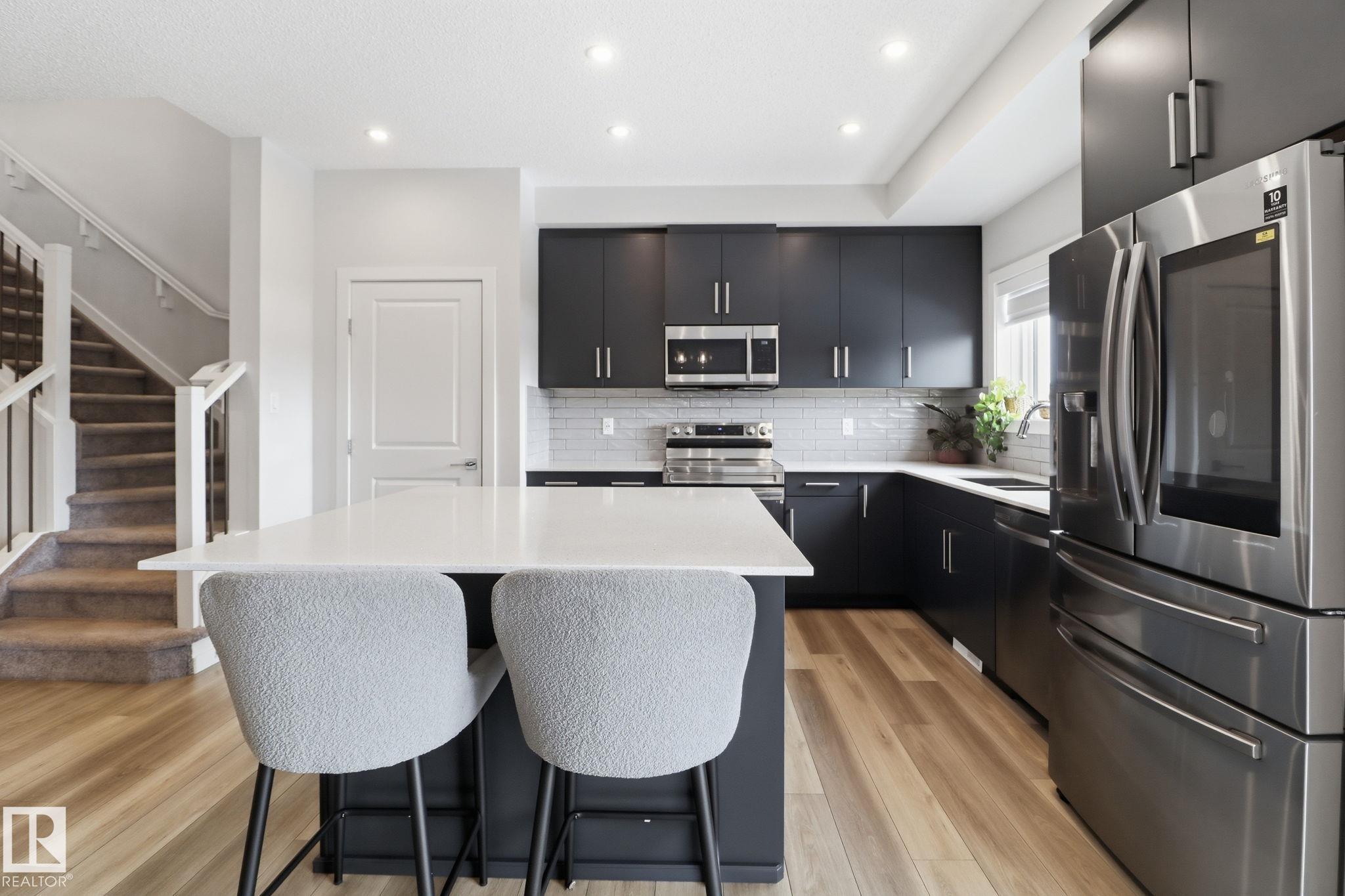 Photo 9 at 10 Prospect Place, Prescott, Spruce Grove