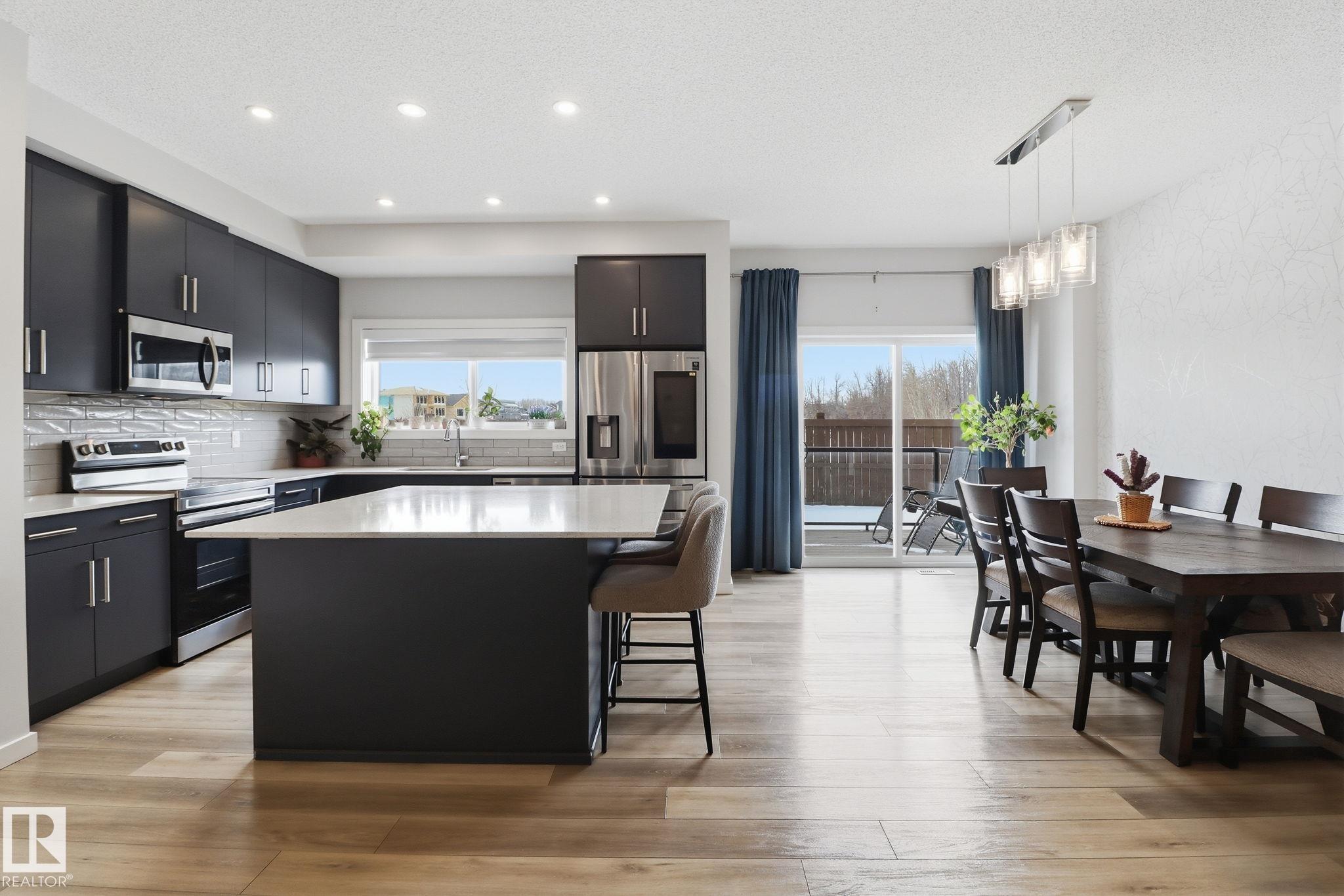 Photo 10 at 10 Prospect Place, Prescott, Spruce Grove