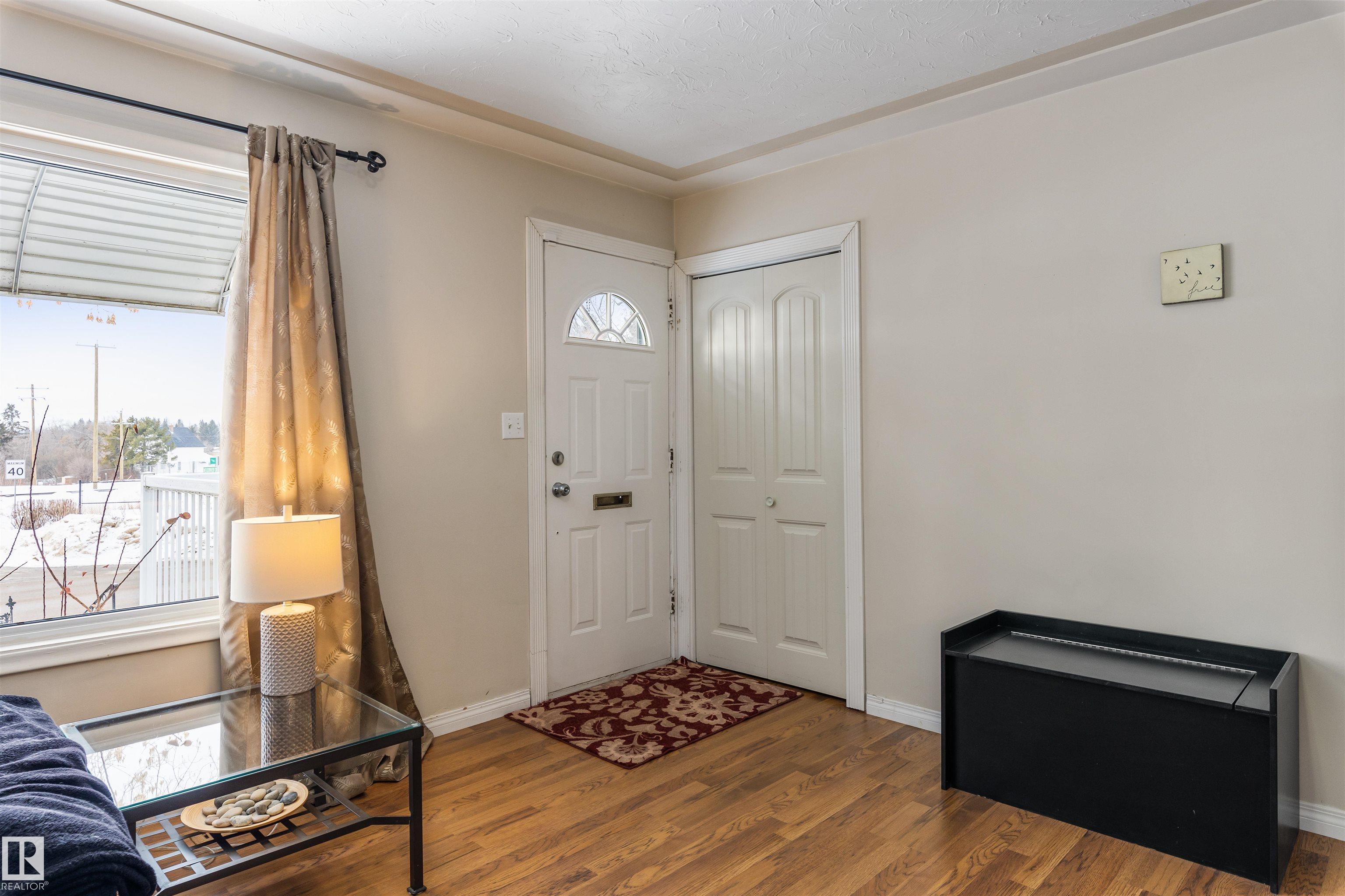 65 Mission Avenue, Mission, St. Albert