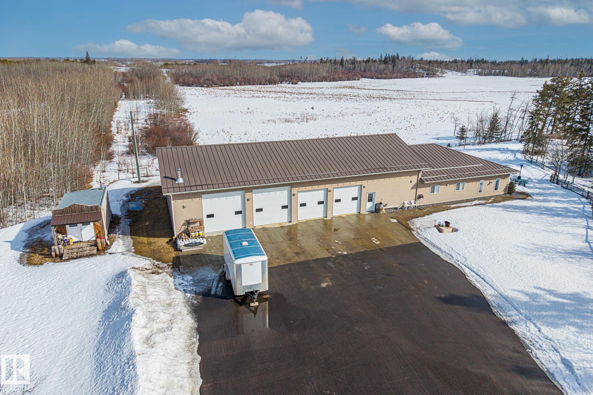 56515 Rge Road 222, None, Rural Sturgeon County