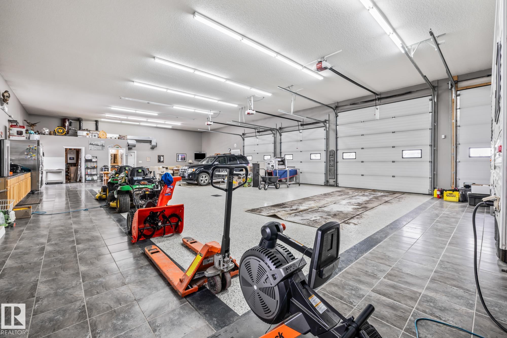 Photo 14 at 56515 Rge Road 222, None, Rural Sturgeon County