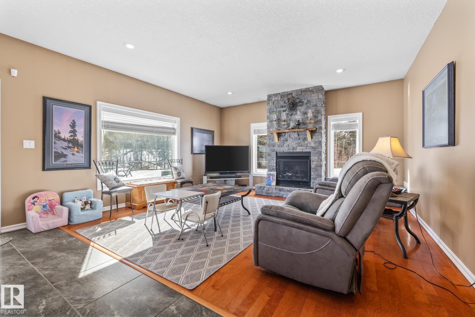 Photo 23 at 56515 Rge Road 222, None, Rural Sturgeon County