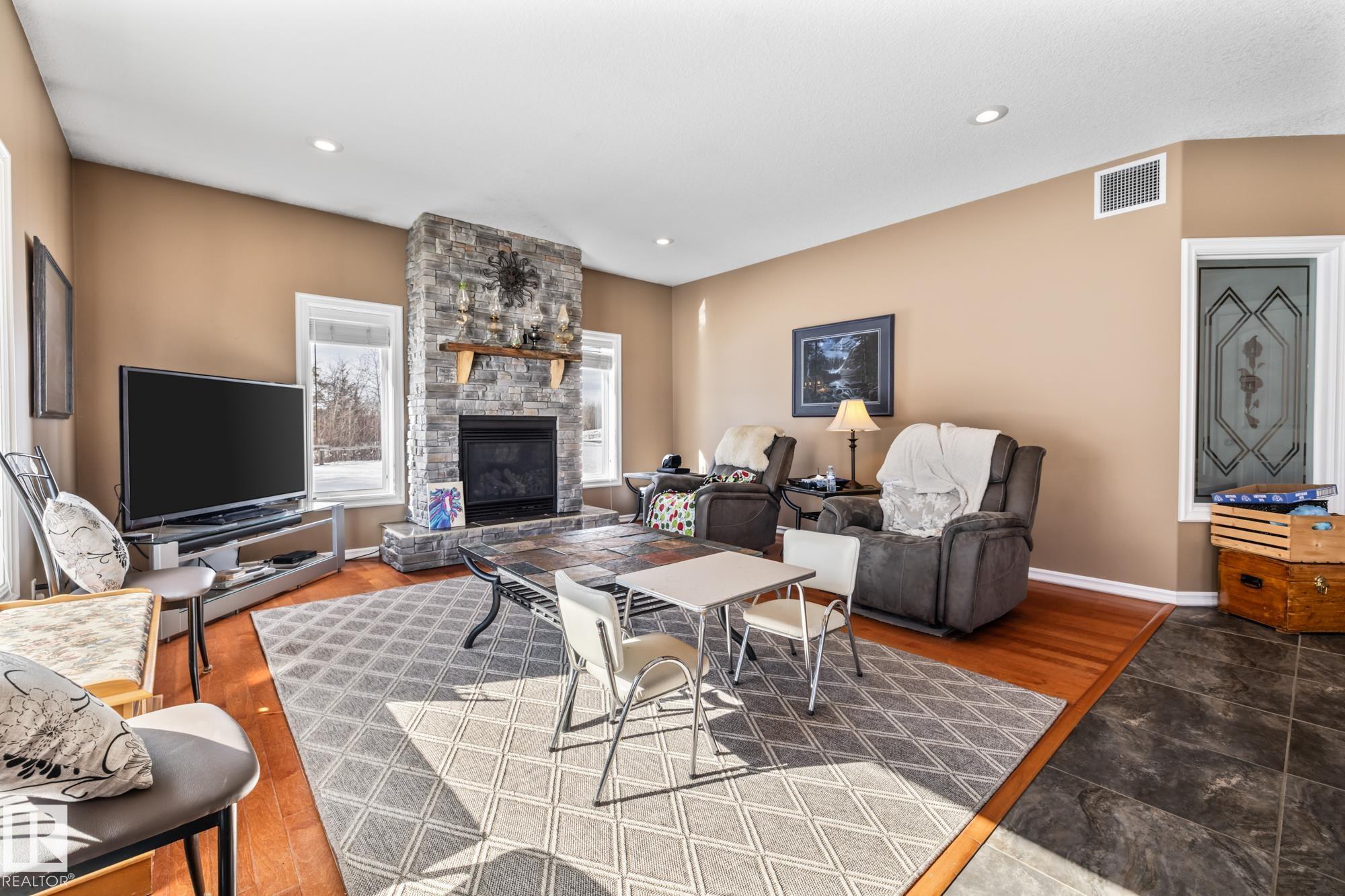 Photo 25 at 56515 Rge Road 222, None, Rural Sturgeon County