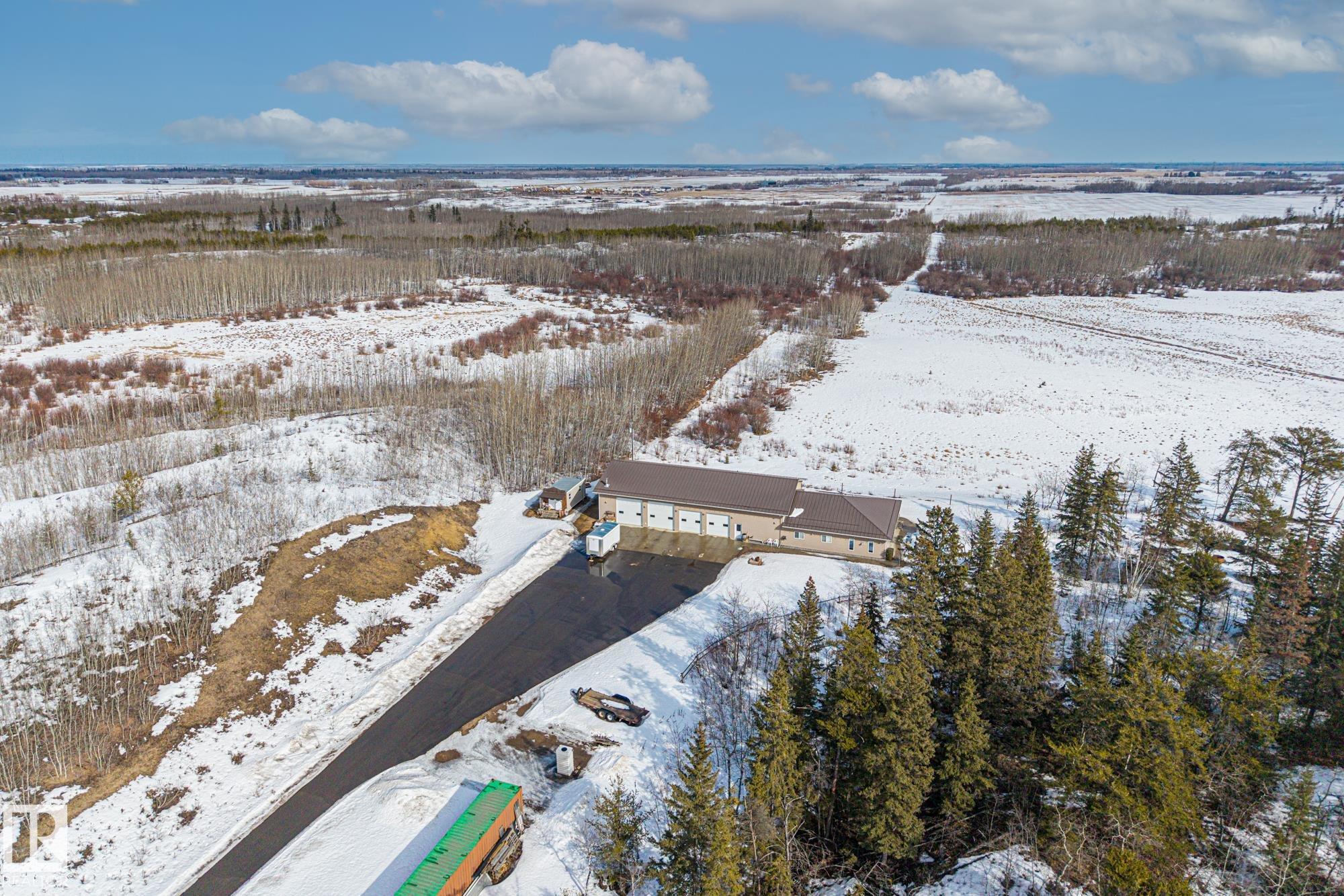 56515 Rge Road 222, None, Rural Sturgeon County