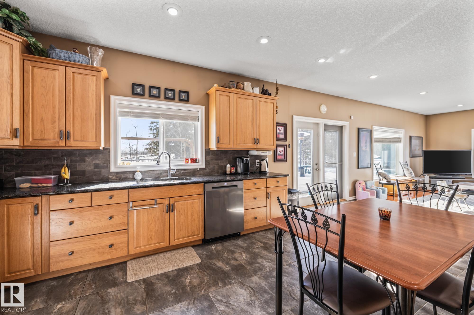 Photo 31 at 56515 Rge Road 222, None, Rural Sturgeon County