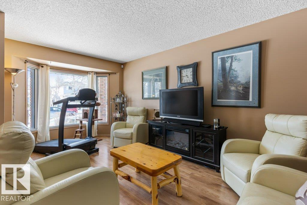 53 Dayton Crescent, Deer Ridge, St. Albert