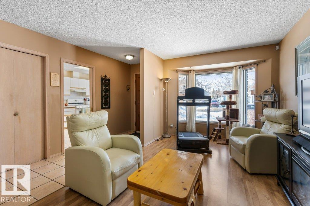 53 Dayton Crescent, Deer Ridge, St. Albert