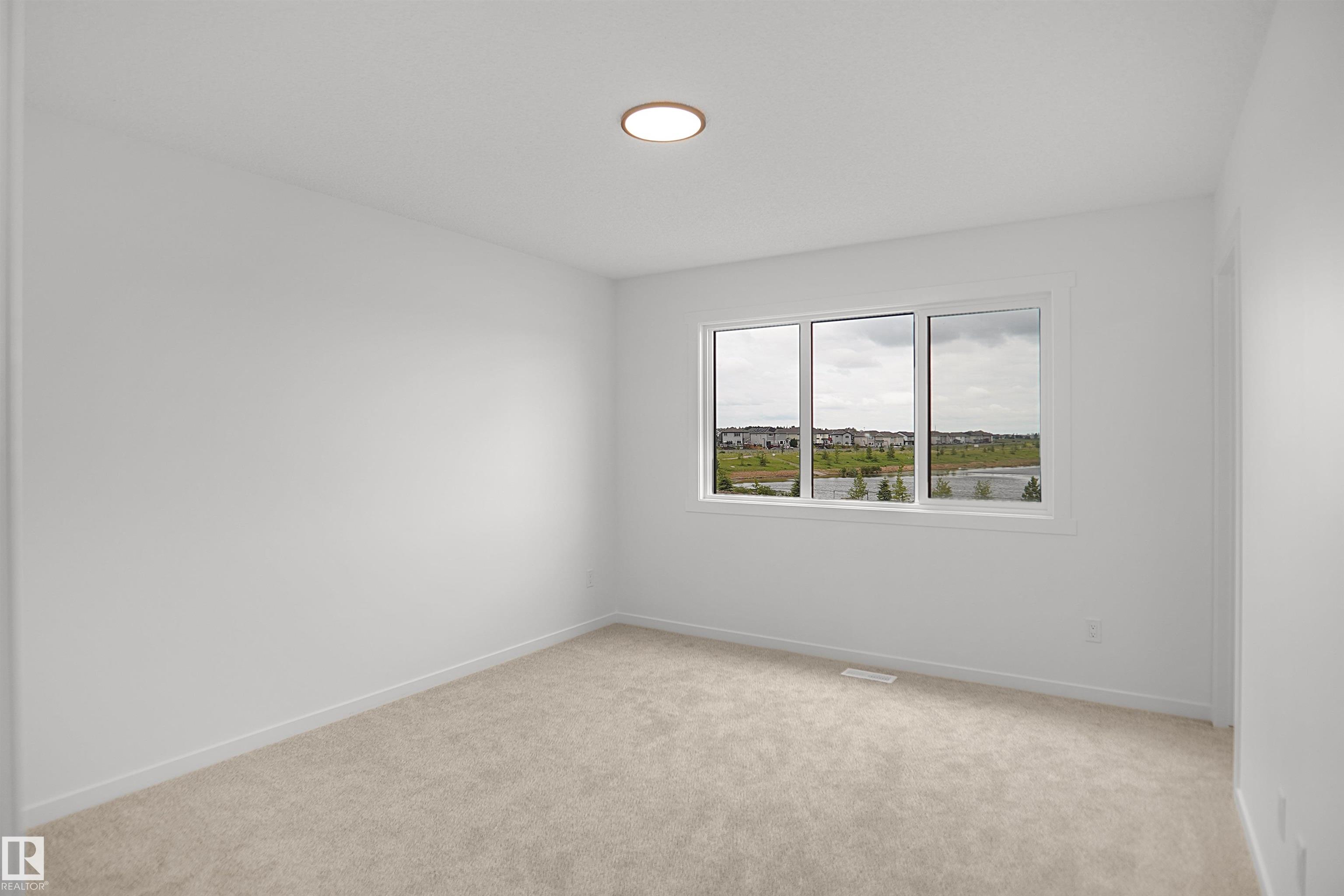 https://zimg.paragon.ice.com/ParagonImages/Property/PM/RAE/225392641/16/0/0/437deb65cc645efa1262e7da50cbe9e3/1/759fa53c1692f825c4ebe757bbcdb0f7/225392641-0186afe8-bf00-4416-addd-2f66f6541668.JPG