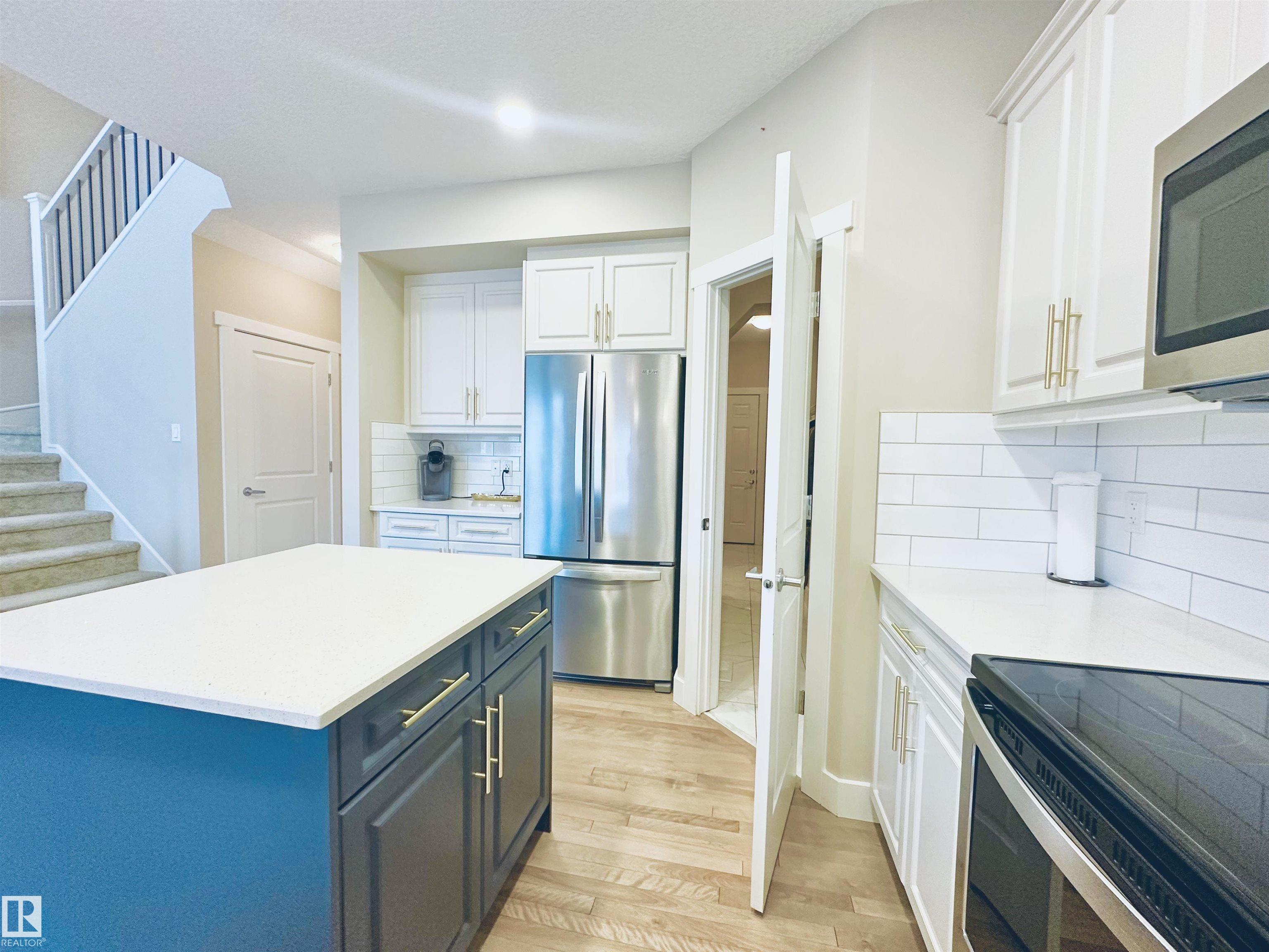 Photo 13 at 20119 29 Avenue NW, The Uplands, Edmonton