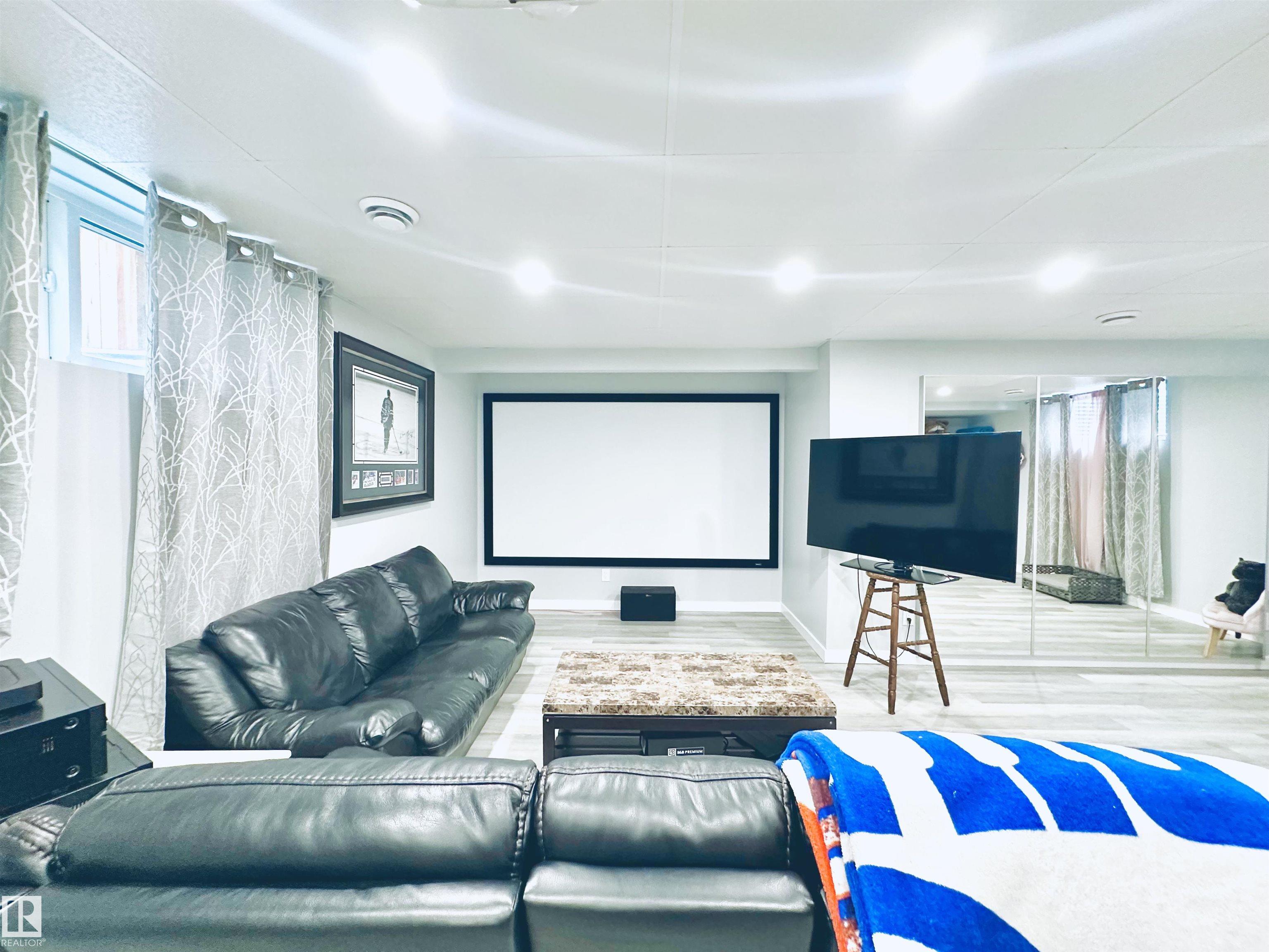 Photo 44 at 20119 29 Avenue NW, The Uplands, Edmonton