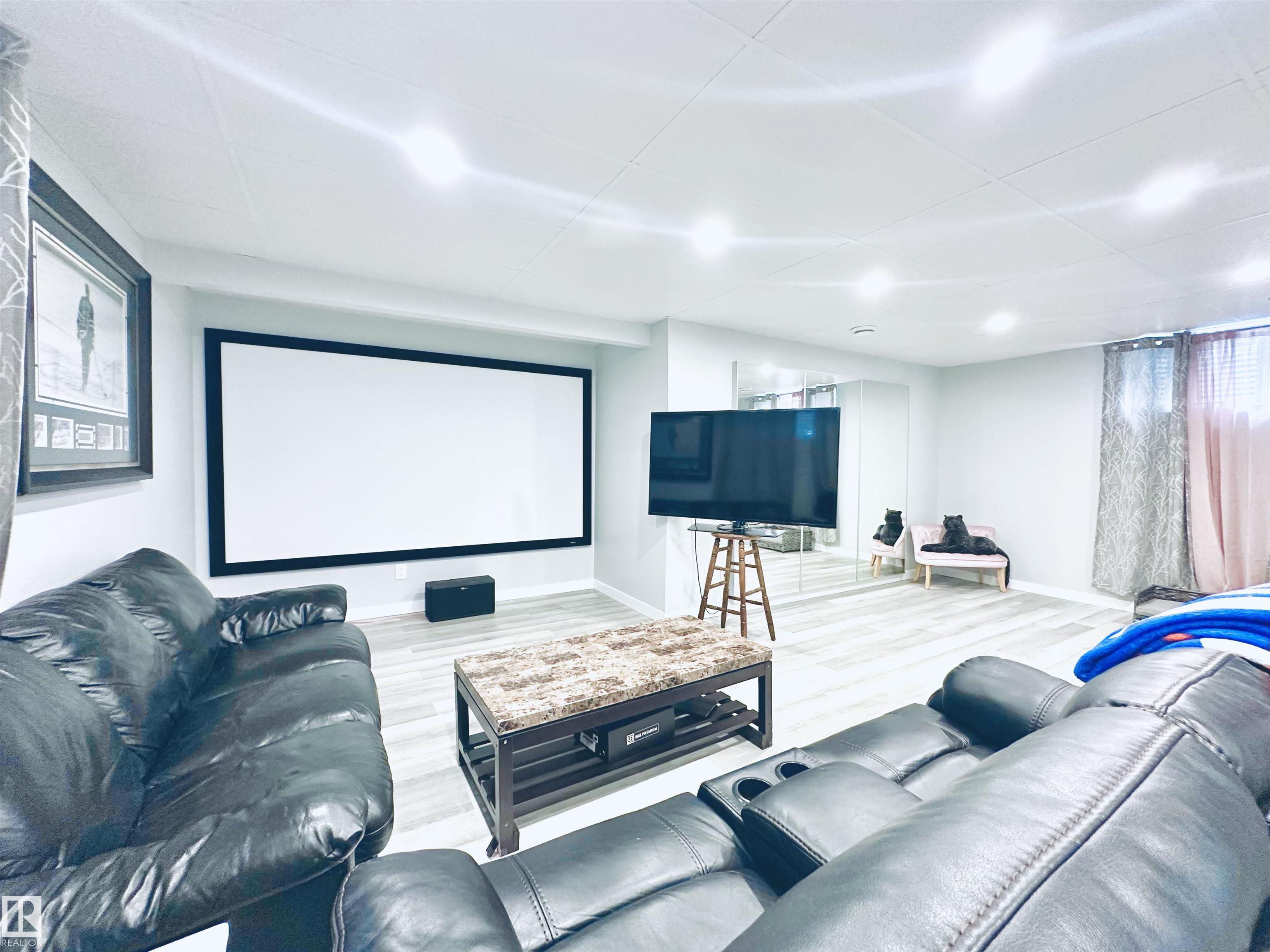 Photo 45 at 20119 29 Avenue NW, The Uplands, Edmonton