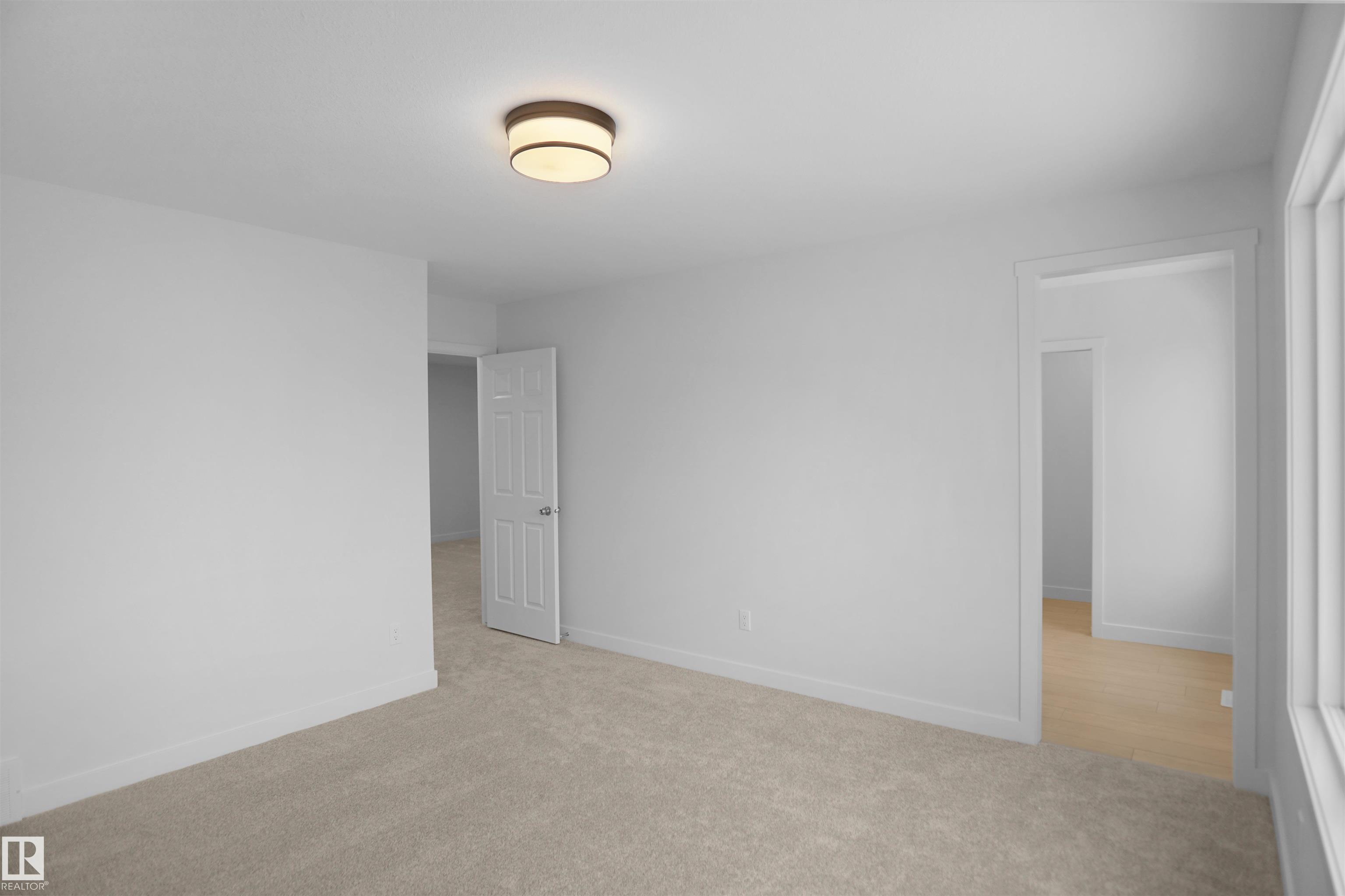 https://zimg.paragon.ice.com/ParagonImages/Property/PM/RAE/225392646/25/0/0/2f746232758f3af57be68bc1899f557a/1/8b2298ab1095033ce50222c76c563a67/225392646-7def0bf1-e947-470d-839f-27059f1d10ed.JPG