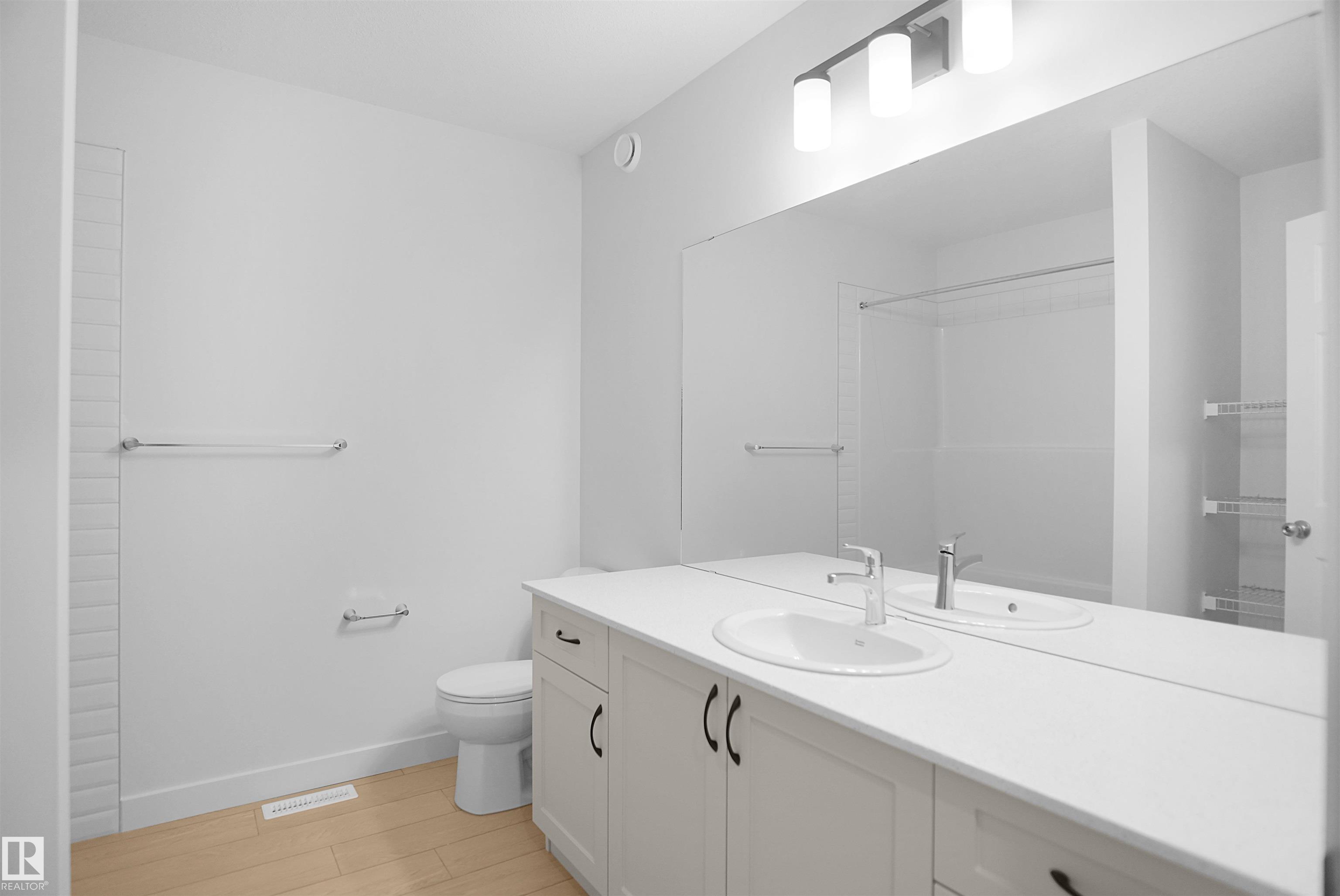 https://zimg.paragon.ice.com/ParagonImages/Property/PM/RAE/225392646/34/0/0/19ee1382cbf5a2dc03bcd462da79bfb8/1/8b2298ab1095033ce50222c76c563a67/225392646-3a94ed4c-78b5-44bd-b778-5b5a9ef5206c.JPG