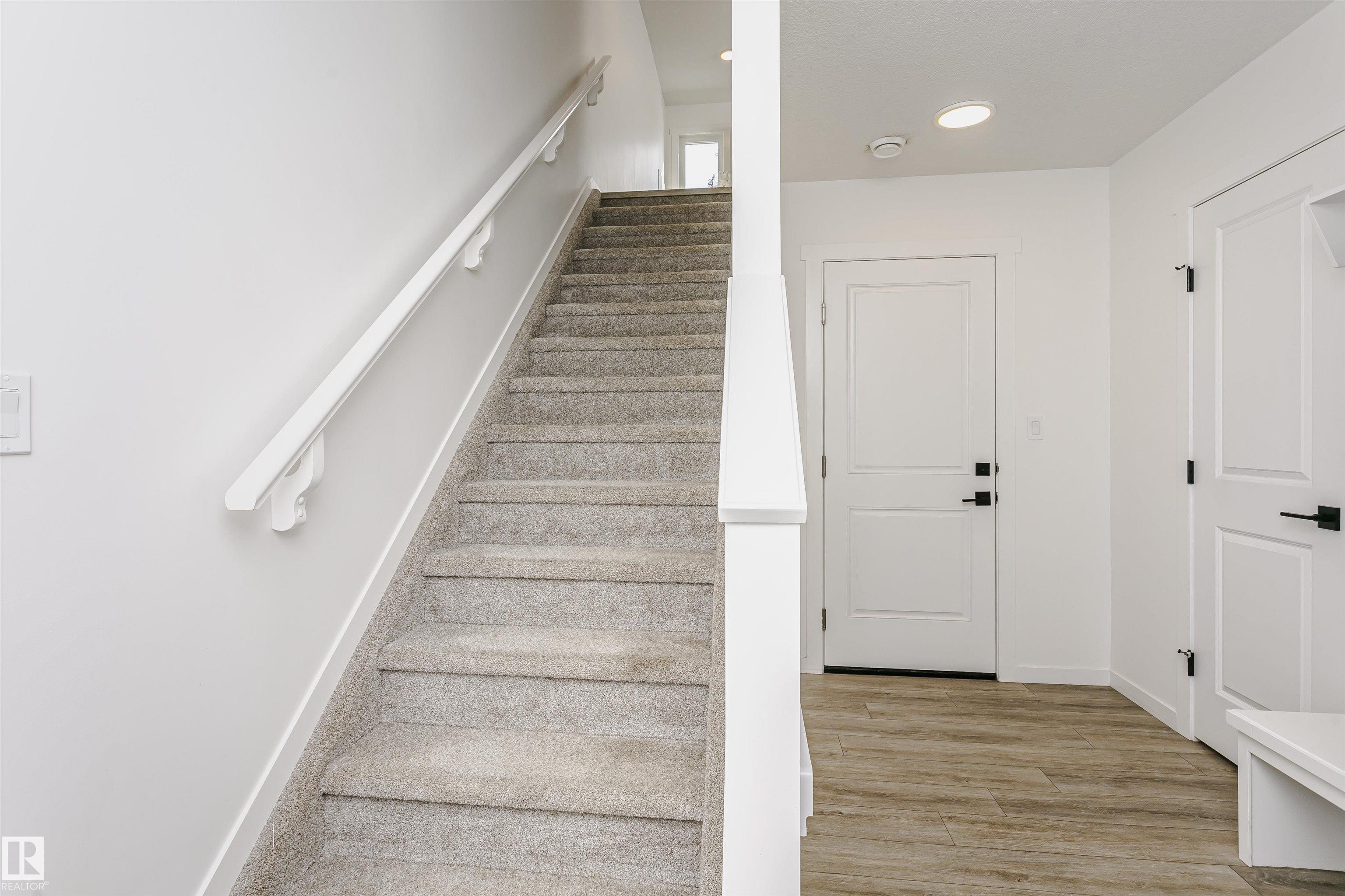 Photo 12 at 26 Eastwood Drive, Easton, Spruce Grove