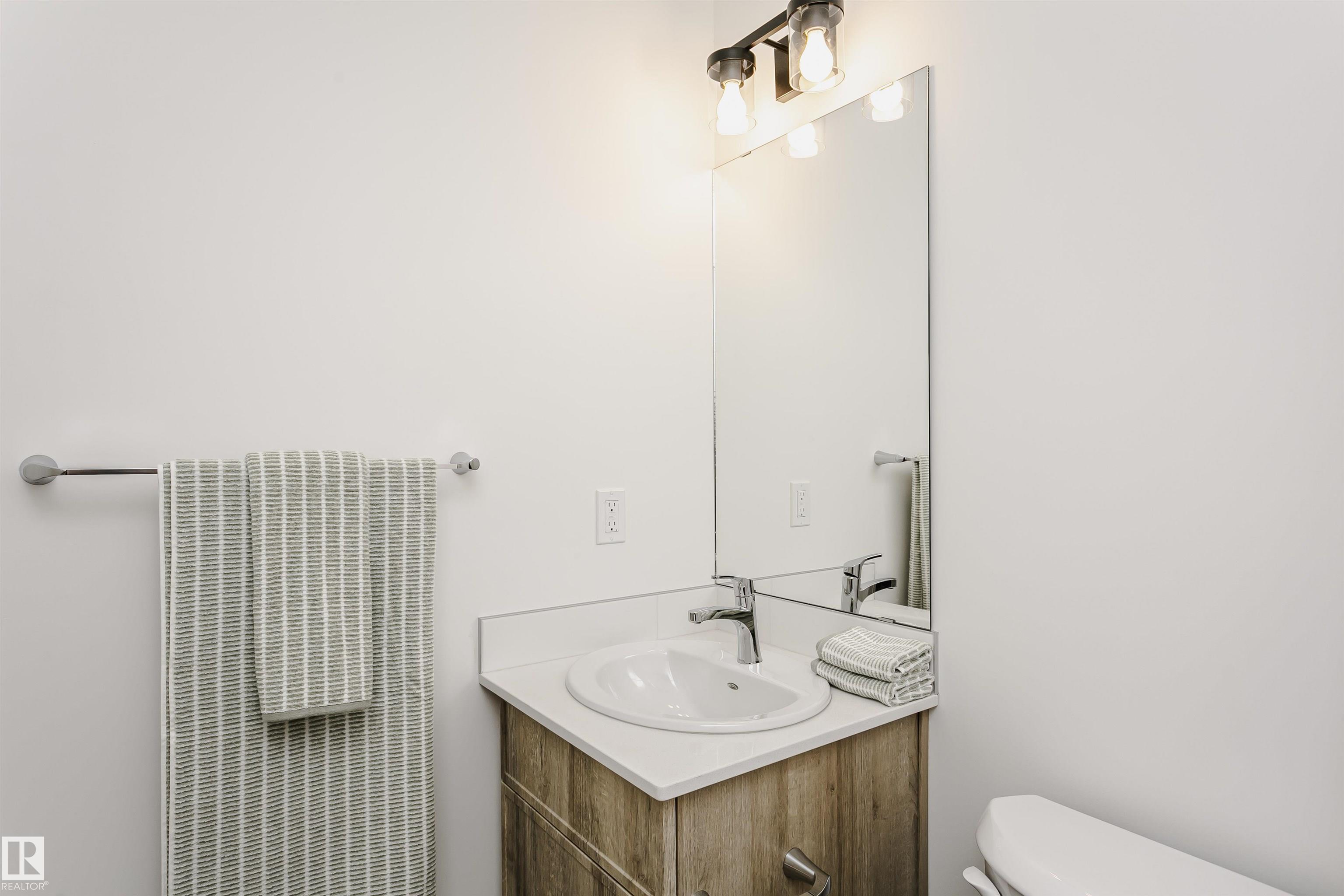 Photo 44 at 26 Eastwood Drive, Easton, Spruce Grove