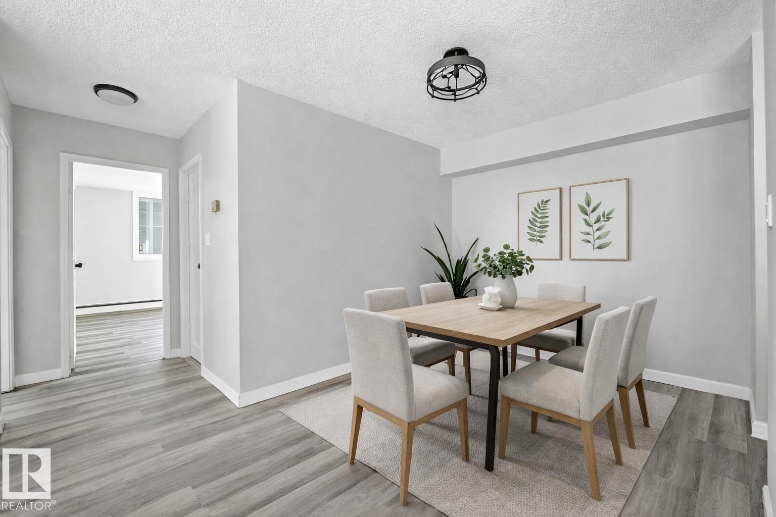 Photo 10 at 307 - 10160 116 Street NW, Wîhkwêntôwin, Edmonton