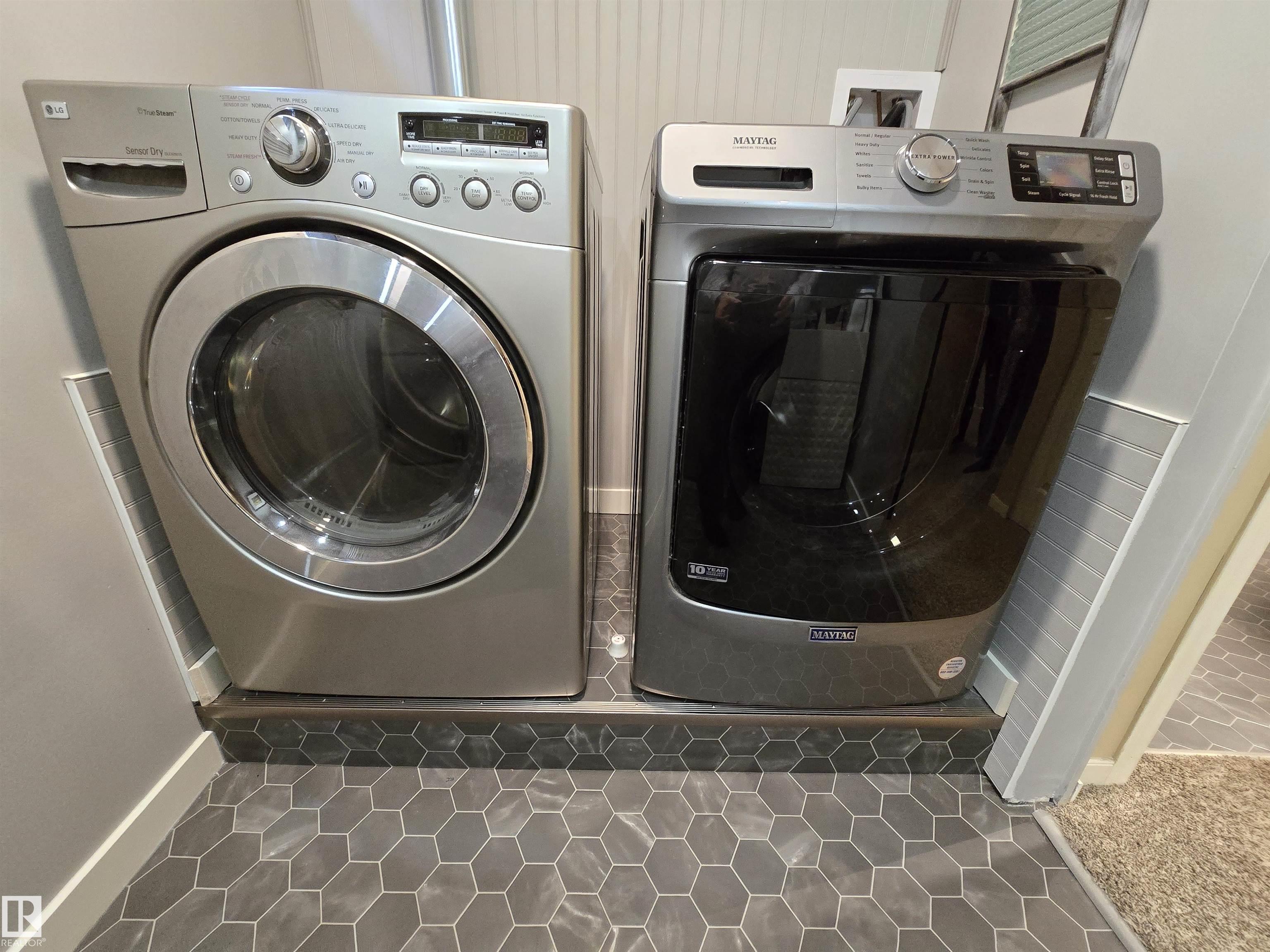 Photo 38 at 10851 141 Street NW, North Glenora, Edmonton