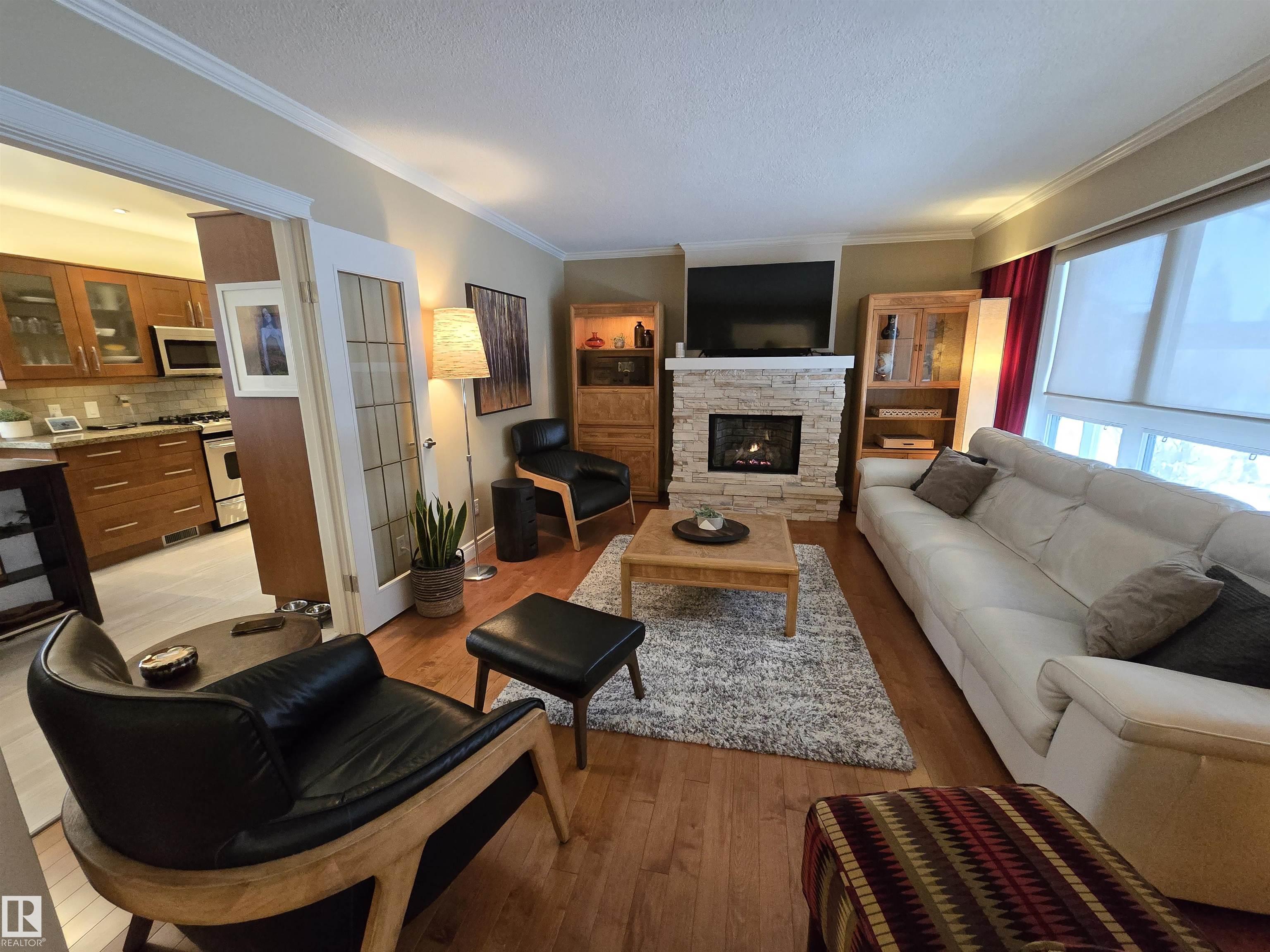 Photo 6 at 10851 141 Street NW, North Glenora, Edmonton