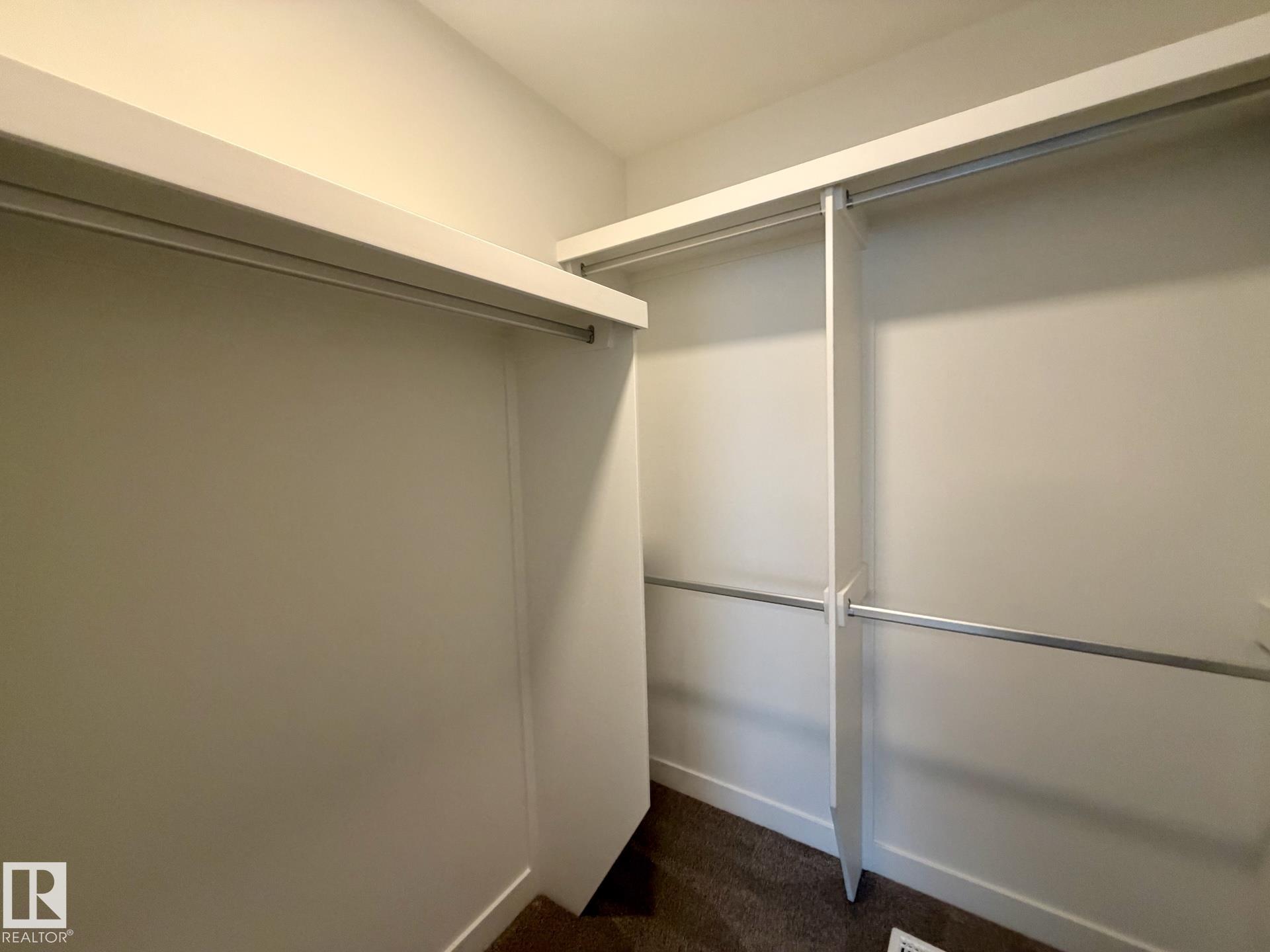 Photo 14 at 2 - 710 Mattson Drive SW, Mattson, Edmonton