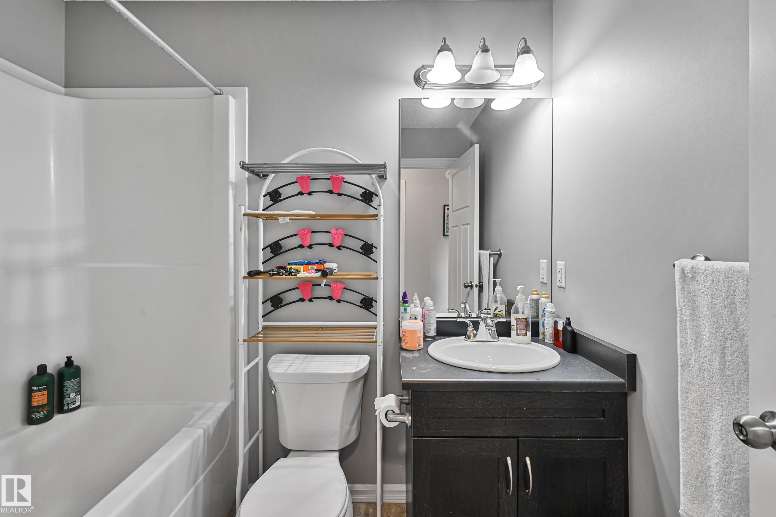 Photo 22 at 4158 6a Street NW, Maple Crest, Edmonton