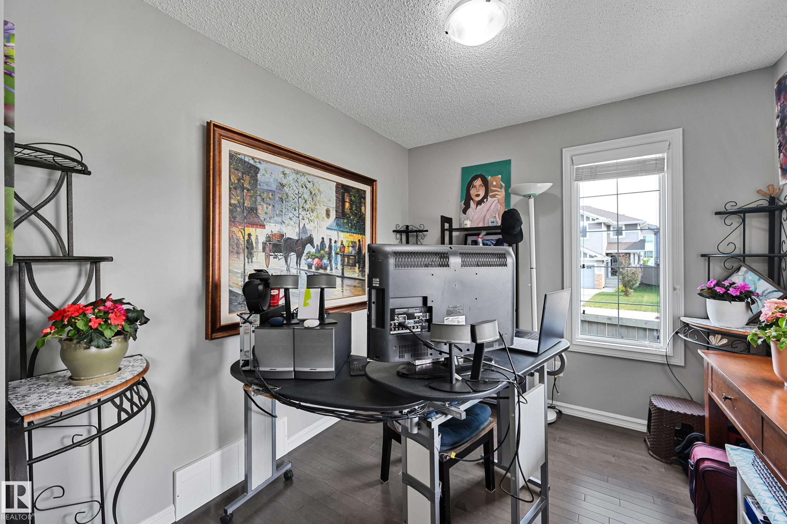 4158 6a Street NW, Maple Crest, Edmonton