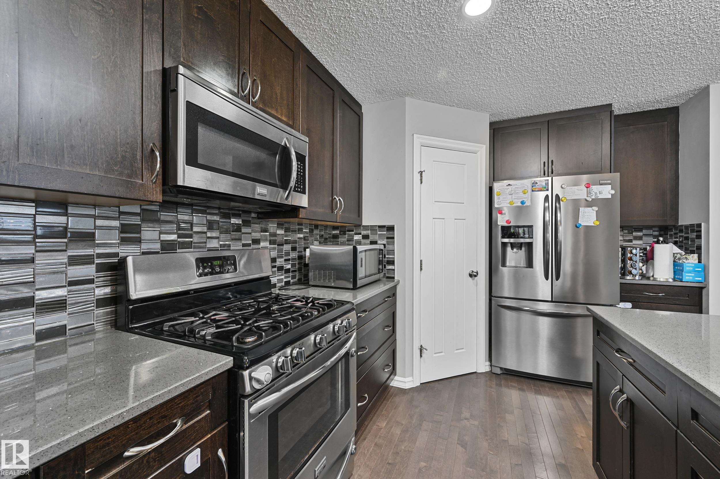 Photo 10 at 4158 6a Street NW, Maple Crest, Edmonton