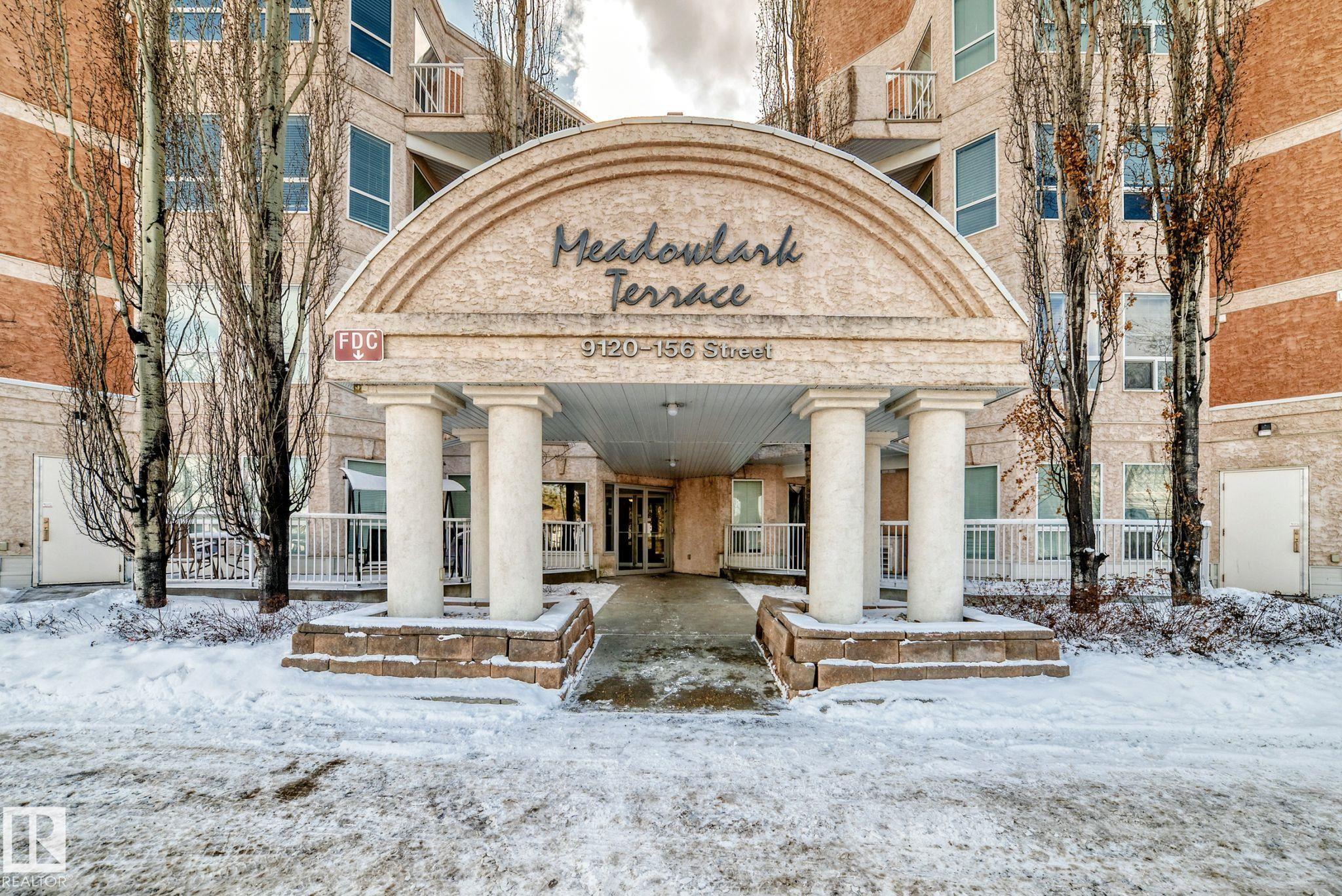 306 - 9120 156 Street NW, Meadowlark Park, Edmonton photo 3