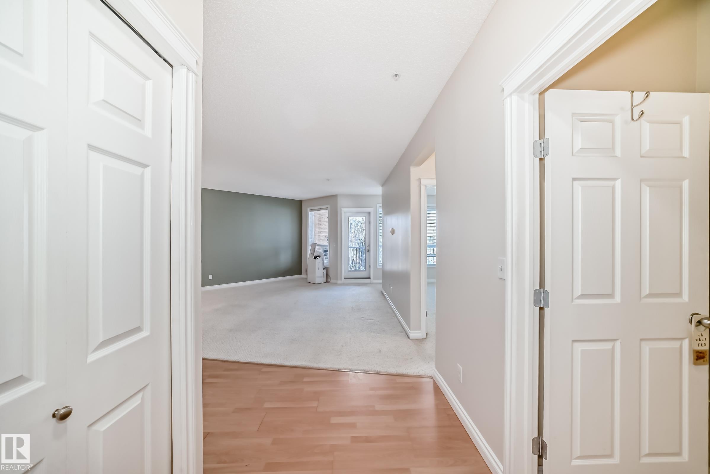 Photo 6 at 306 - 9120 156 Street NW, Meadowlark Park, Edmonton