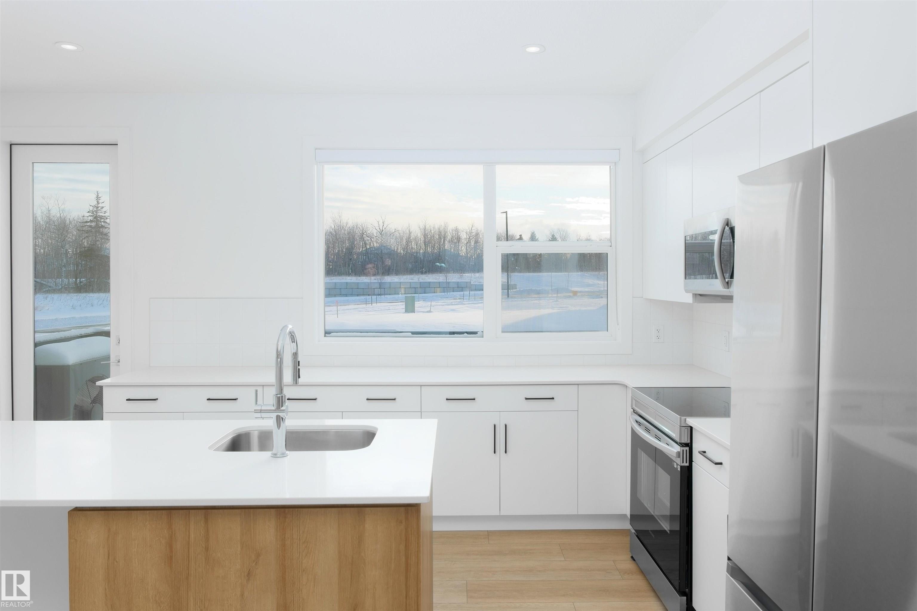 4 - 5 Rondeau Drive, South Riel, St. Albert