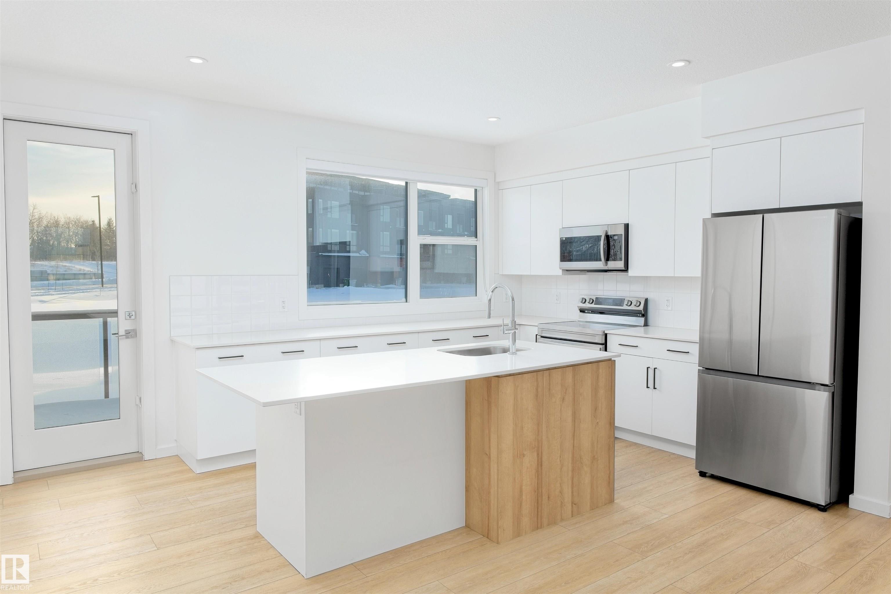 4 - 5 Rondeau Drive, South Riel, St. Albert