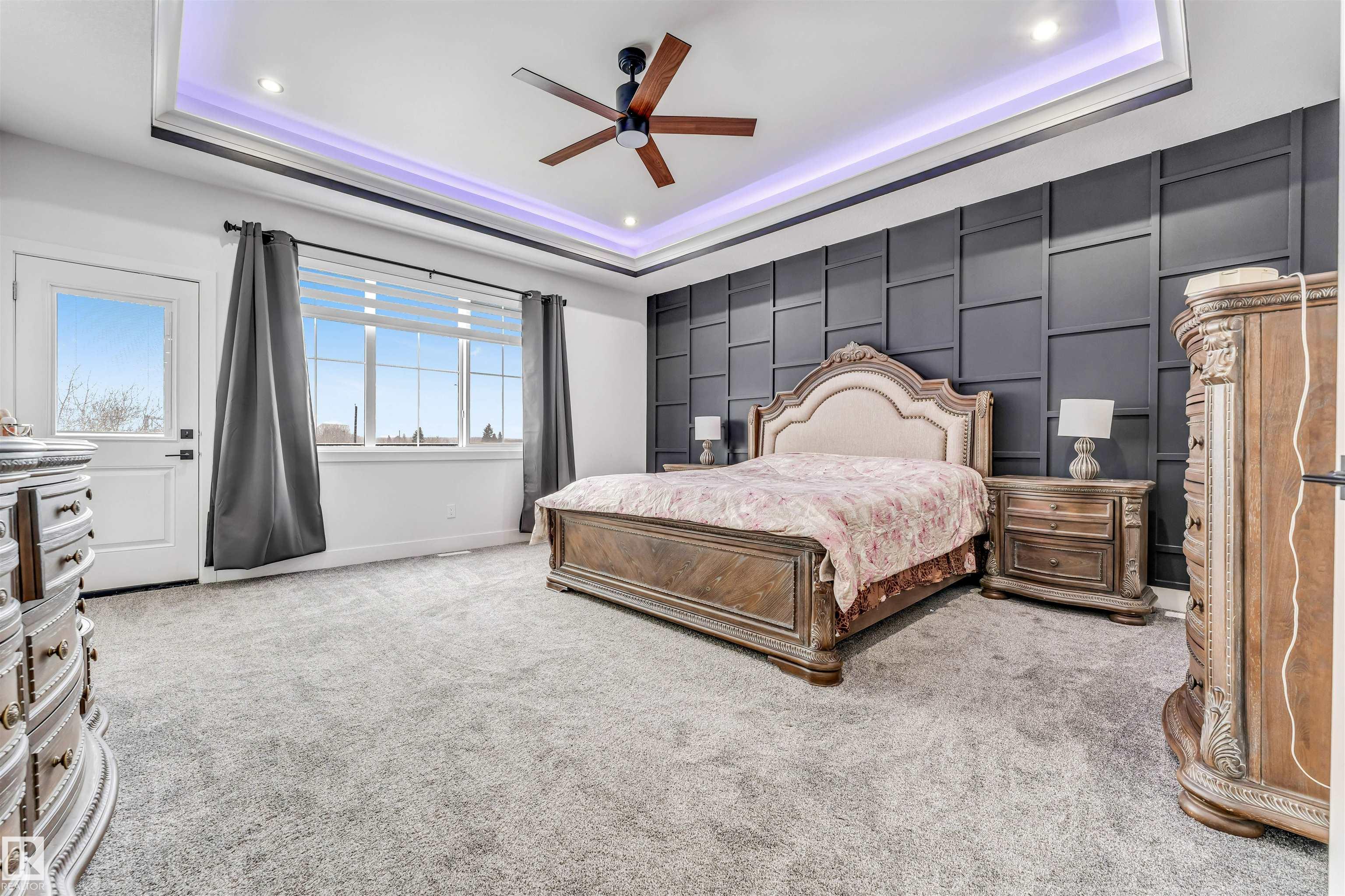 Photo 23 at 304 33 Avenue NW, Maple Crest, Edmonton