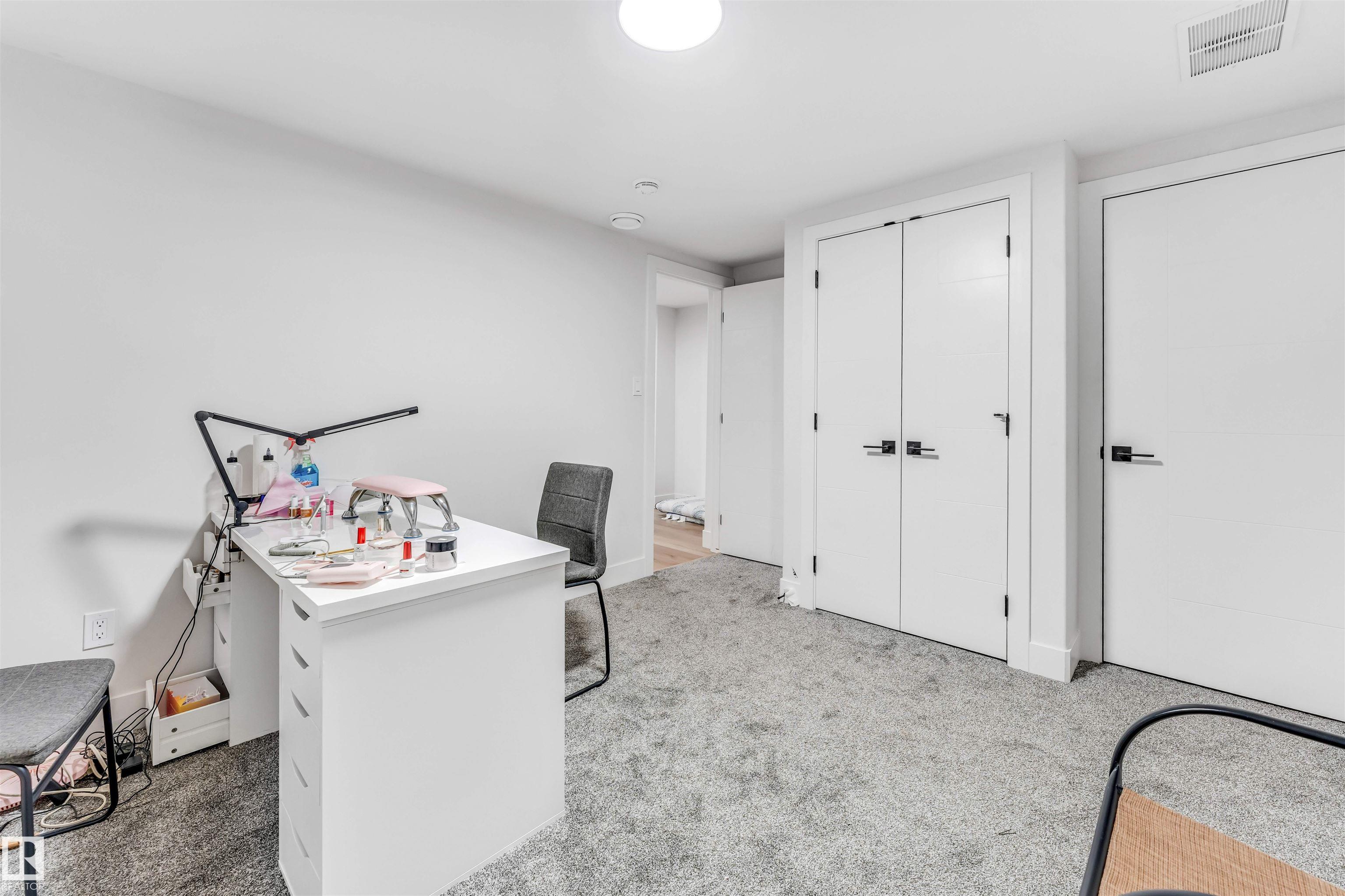 Photo 44 at 304 33 Avenue NW, Maple Crest, Edmonton