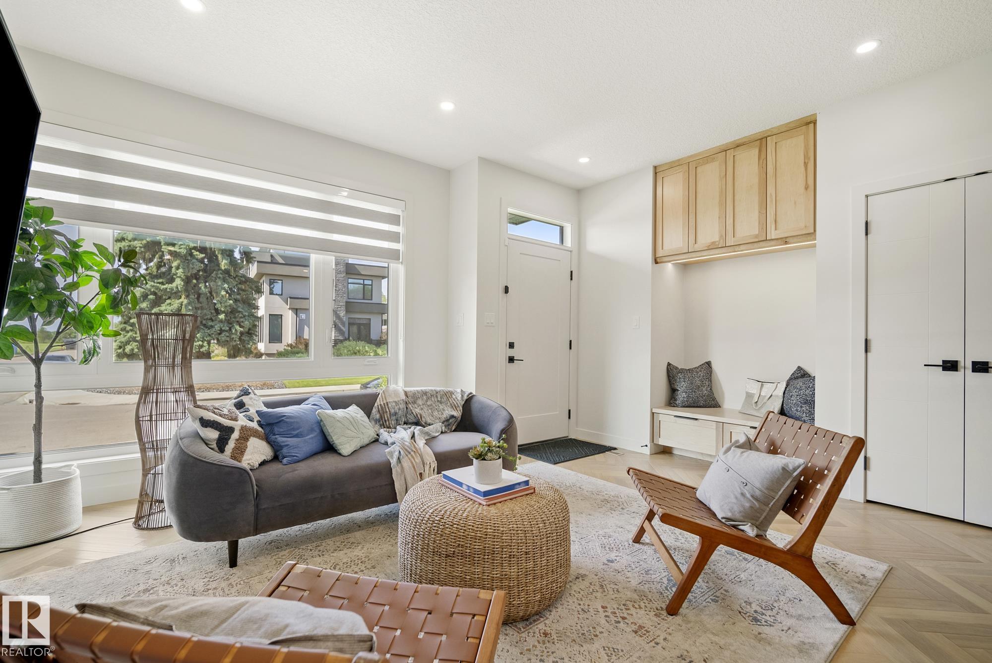 Photo 15 at 8803 Strathearn Drive NW, Strathearn, Edmonton