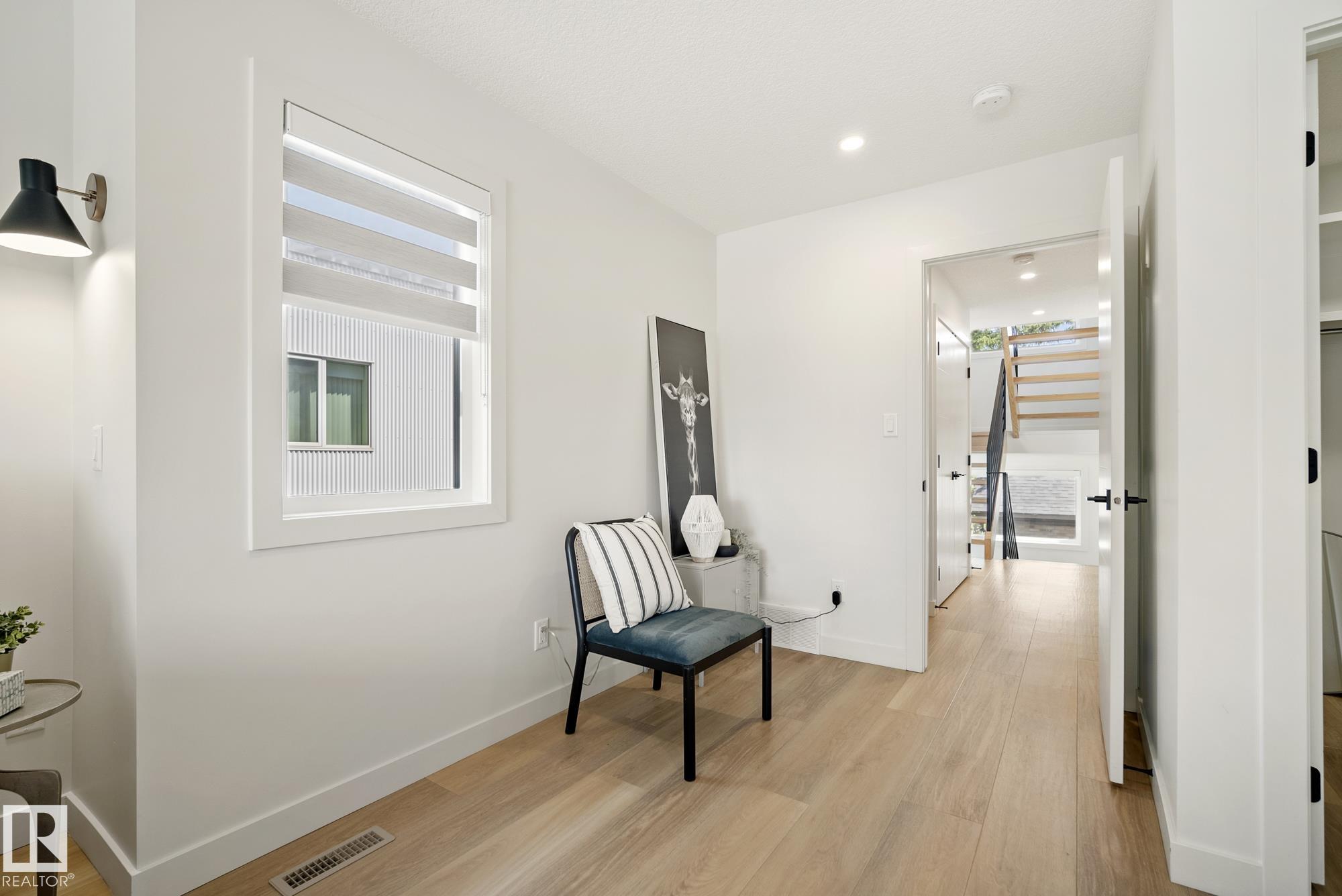 Photo 25 at 8803 Strathearn Drive NW, Strathearn, Edmonton