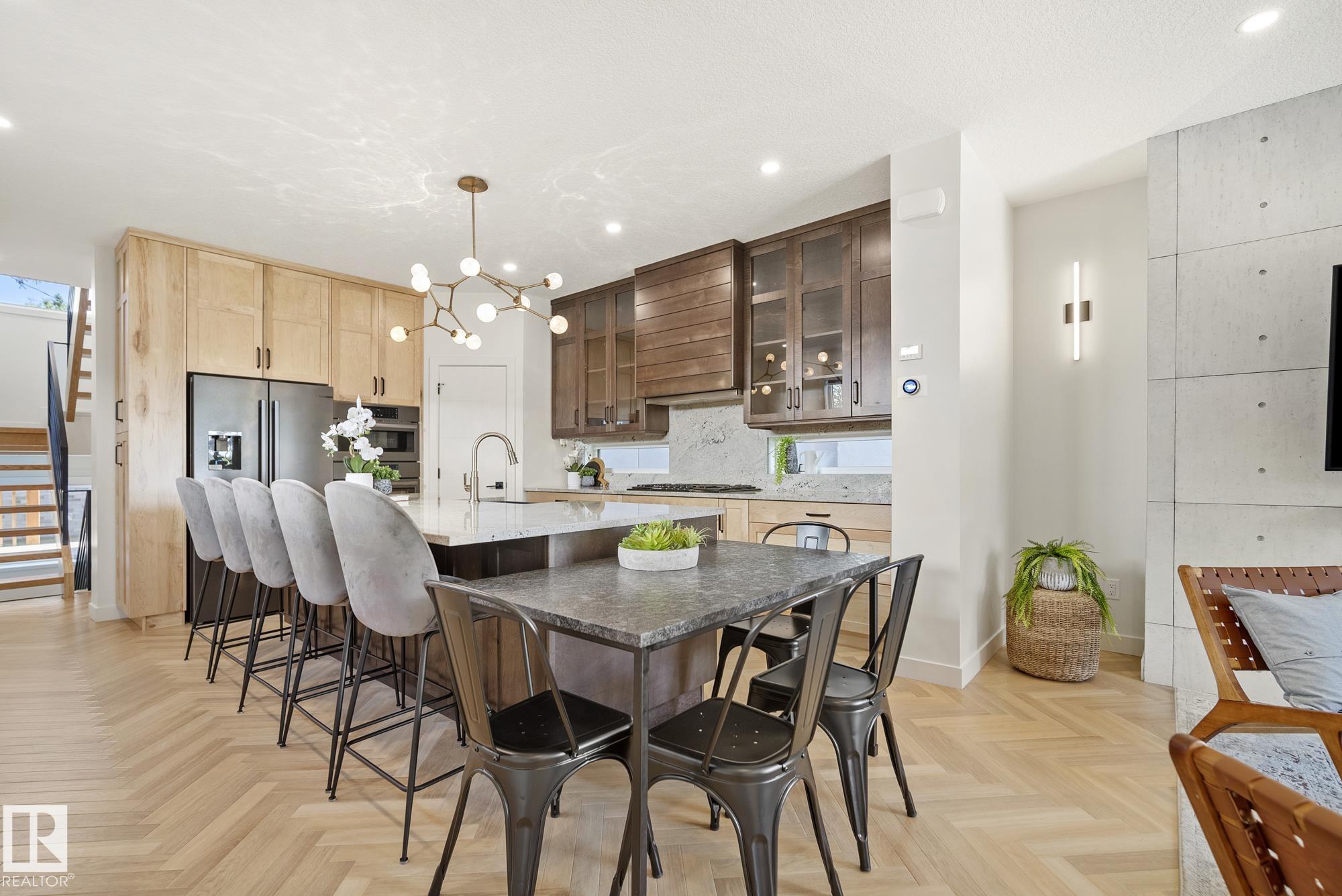 Photo 7 at 8803 Strathearn Drive NW, Strathearn, Edmonton