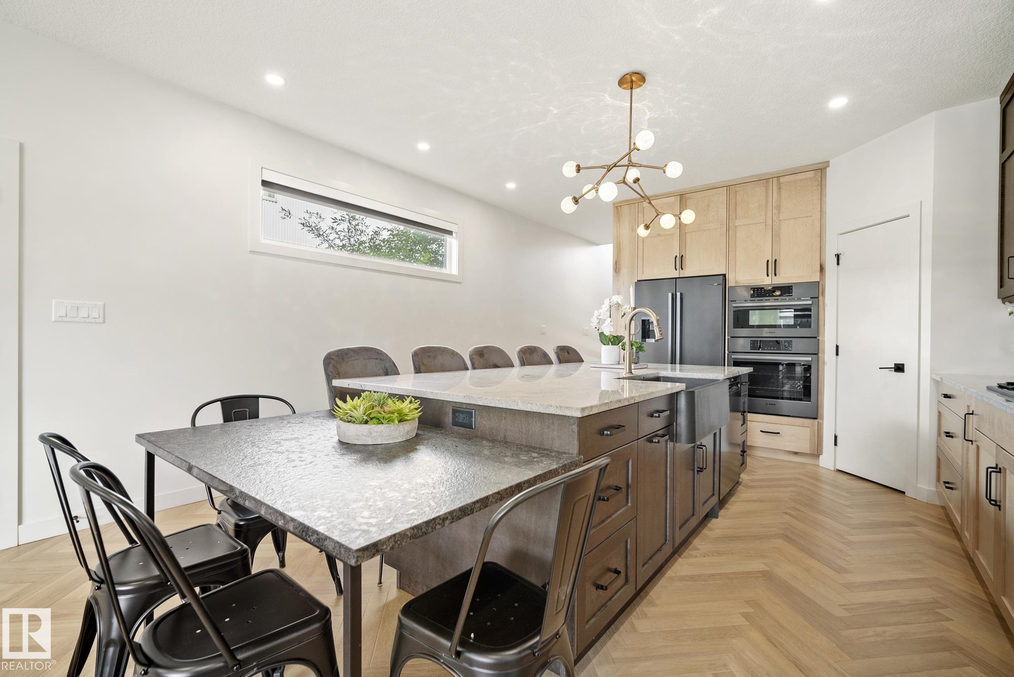 Photo 8 at 8803 Strathearn Drive NW, Strathearn, Edmonton