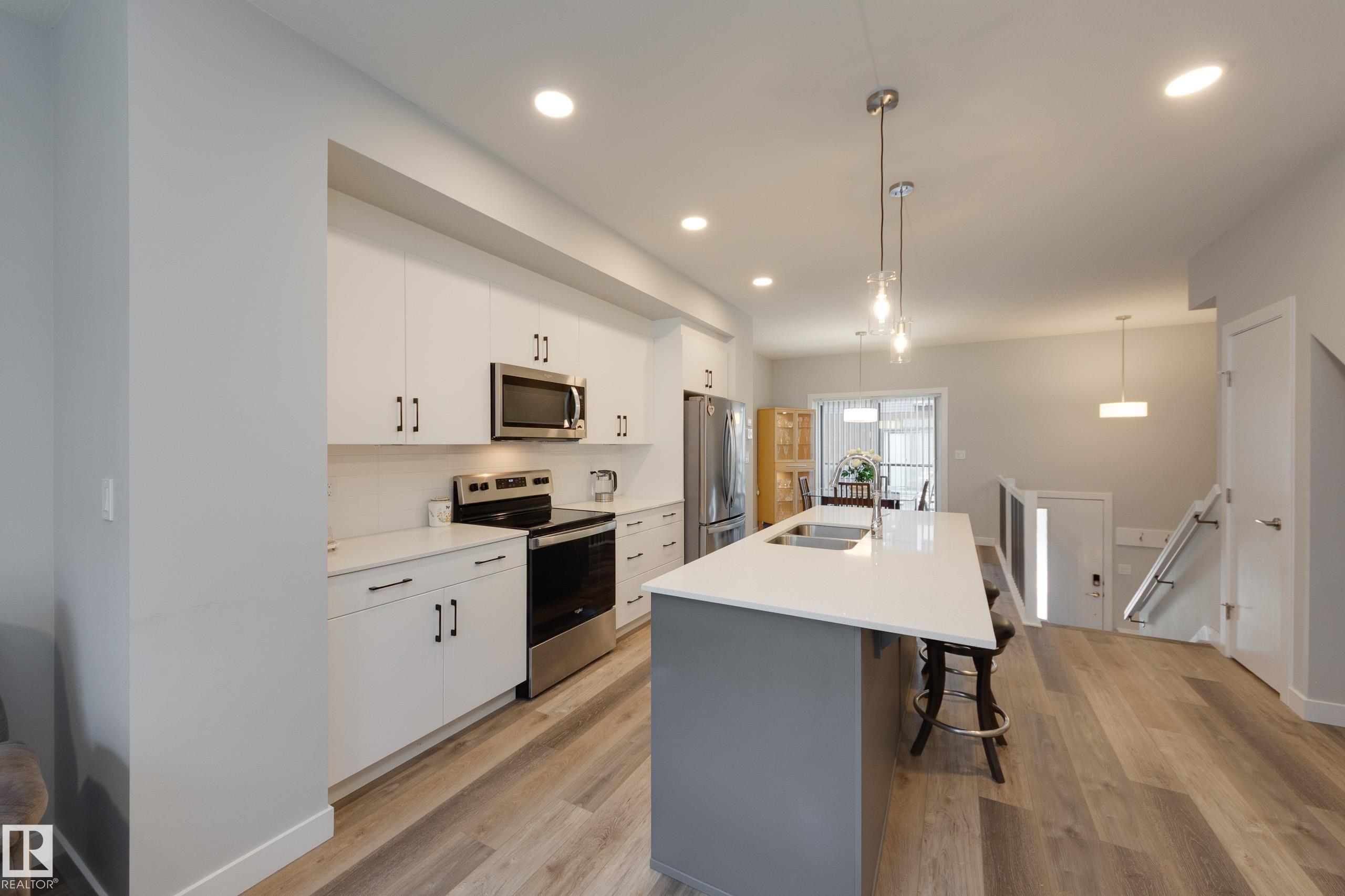 Photo 11 at 34 - 1729 Keene Crescent SW, Keswick, Edmonton