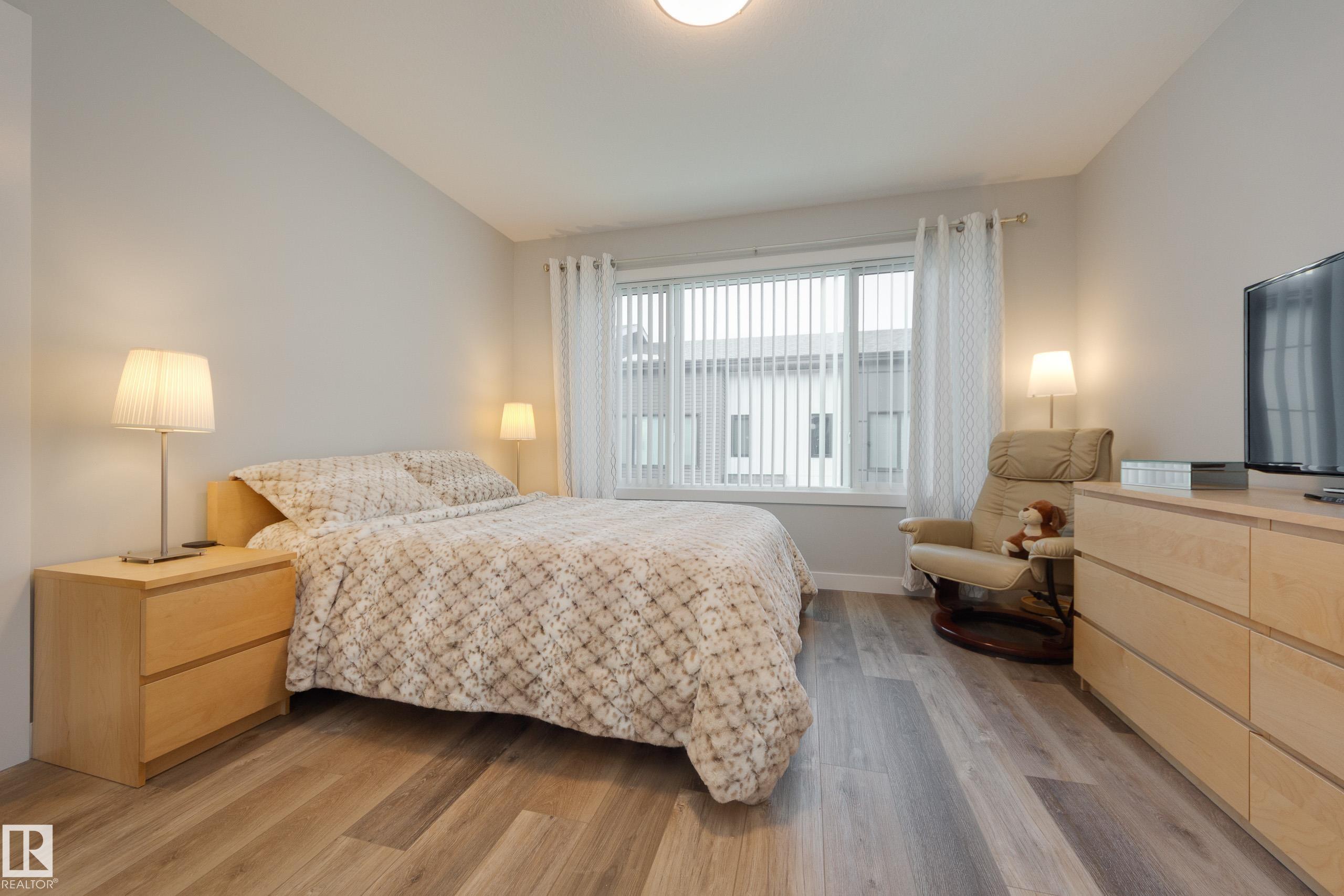 Photo 32 at 34 - 1729 Keene Crescent SW, Keswick, Edmonton