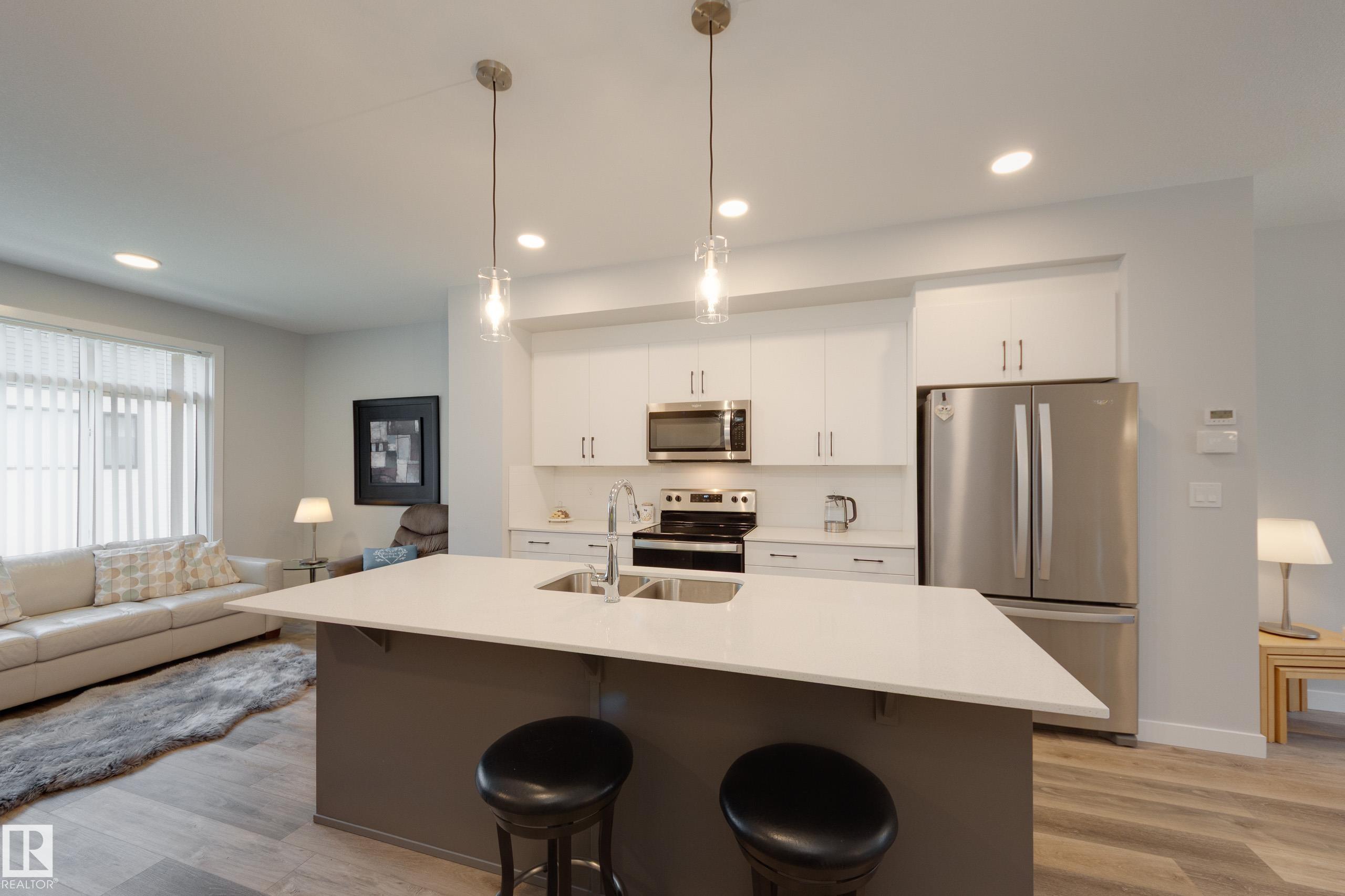 Photo 8 at 34 - 1729 Keene Crescent SW, Keswick, Edmonton