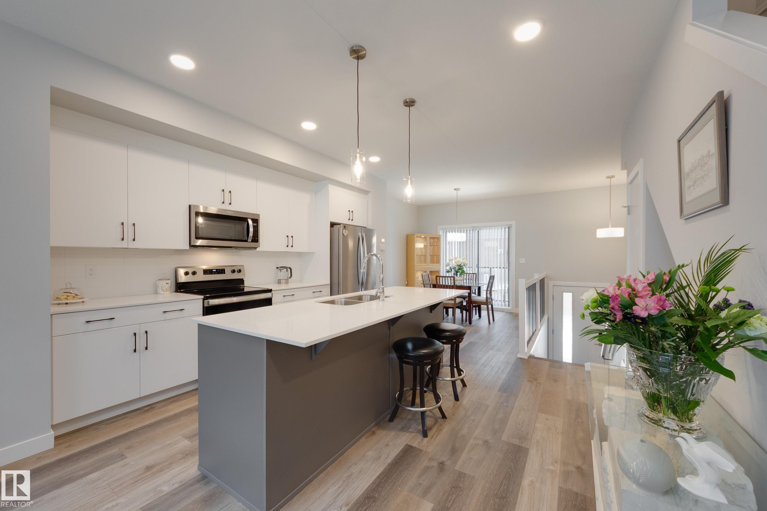 Photo 9 at 34 - 1729 Keene Crescent SW, Keswick, Edmonton