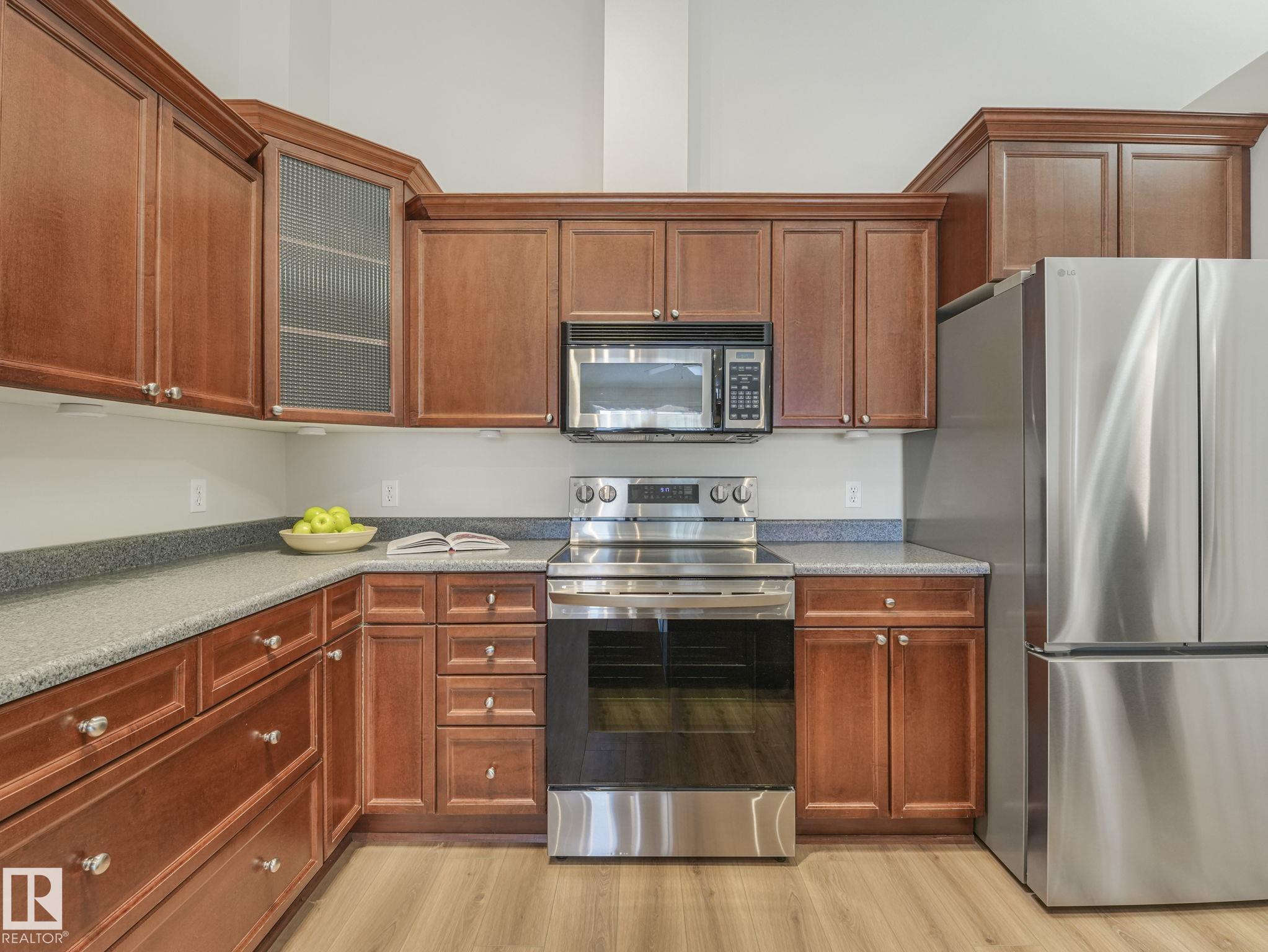 515 - 10311 111 Street NW, Downtown, Edmonton