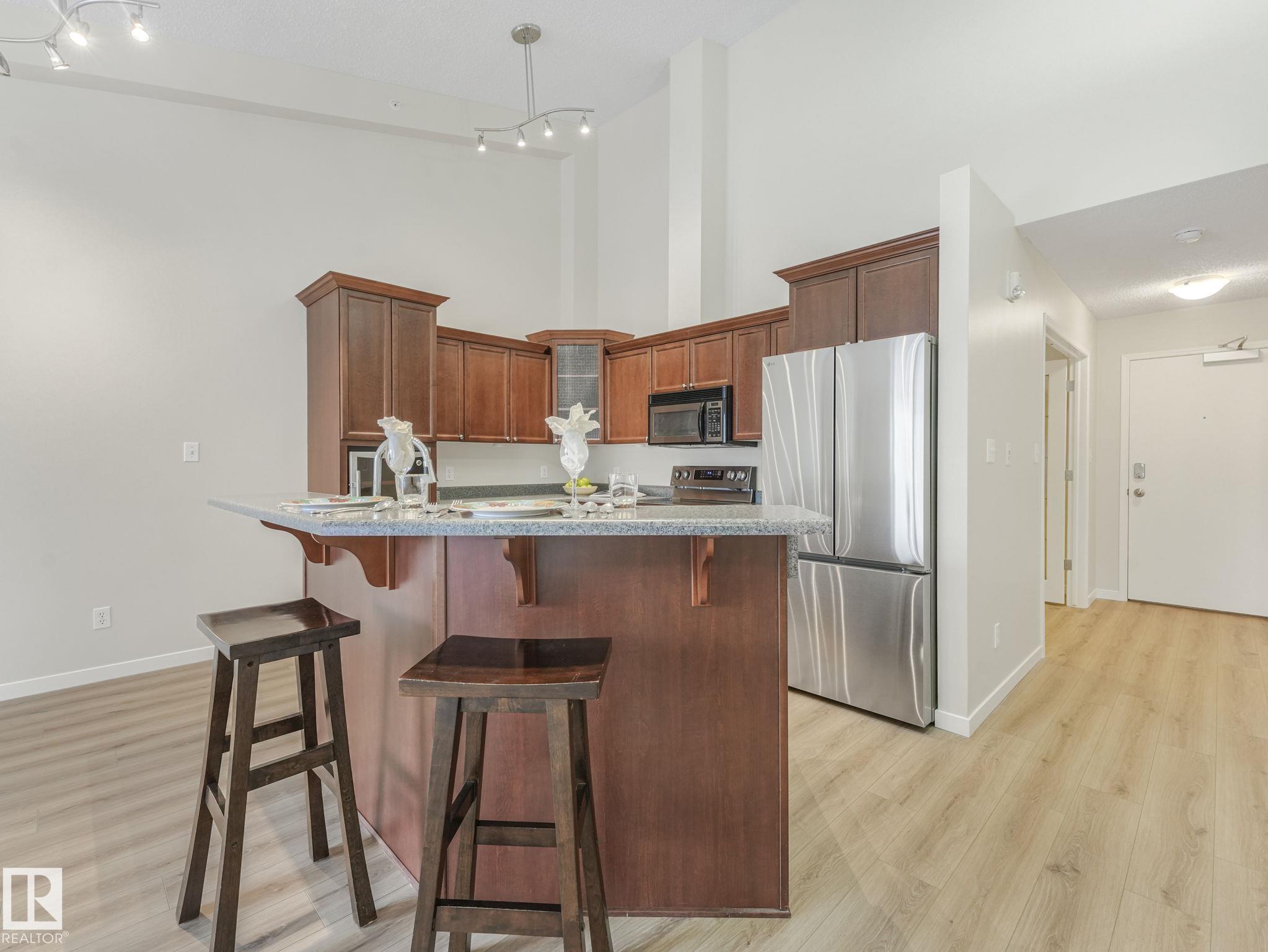 515 - 10311 111 Street NW, Downtown, Edmonton