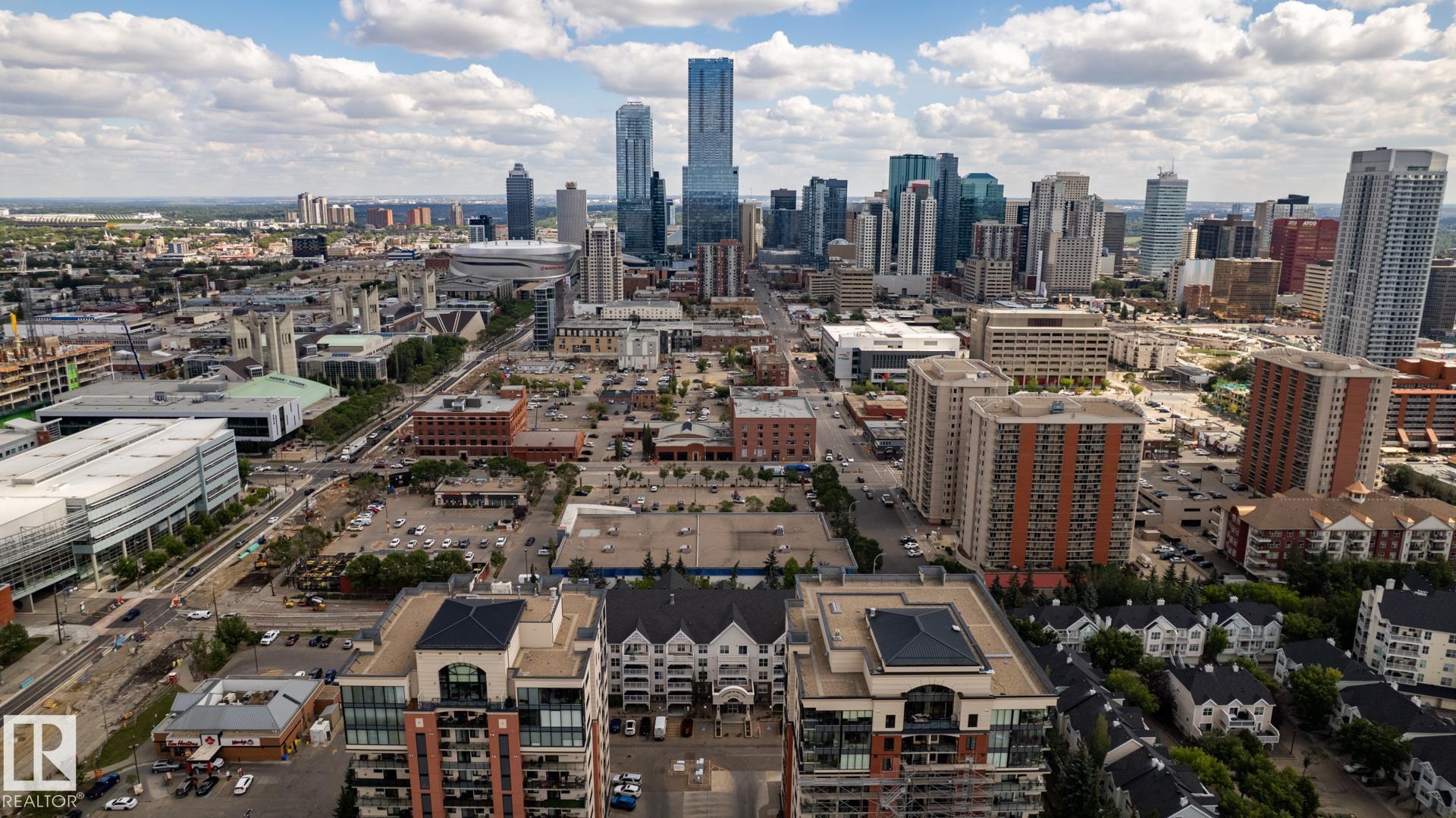 https://zimg.paragon.ice.com/ParagonImages/Property/PM/RAE/225392728/30/0/0/3c60f7cb02c613acd6cb9a8e511416a8/1/679ef5625aaf3f503a5fb66acabde254/225392728-ebc35c65-0359-4767-bd53-f1e2410f70e8.JPG