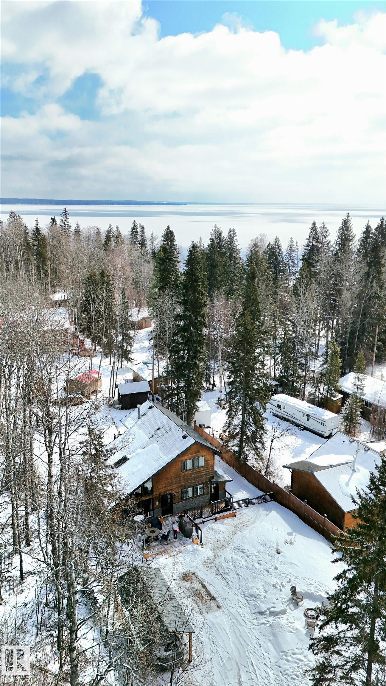 2110 2001 TWP47 Mitchell Beach, Mitchell Beach, Rural Leduc County